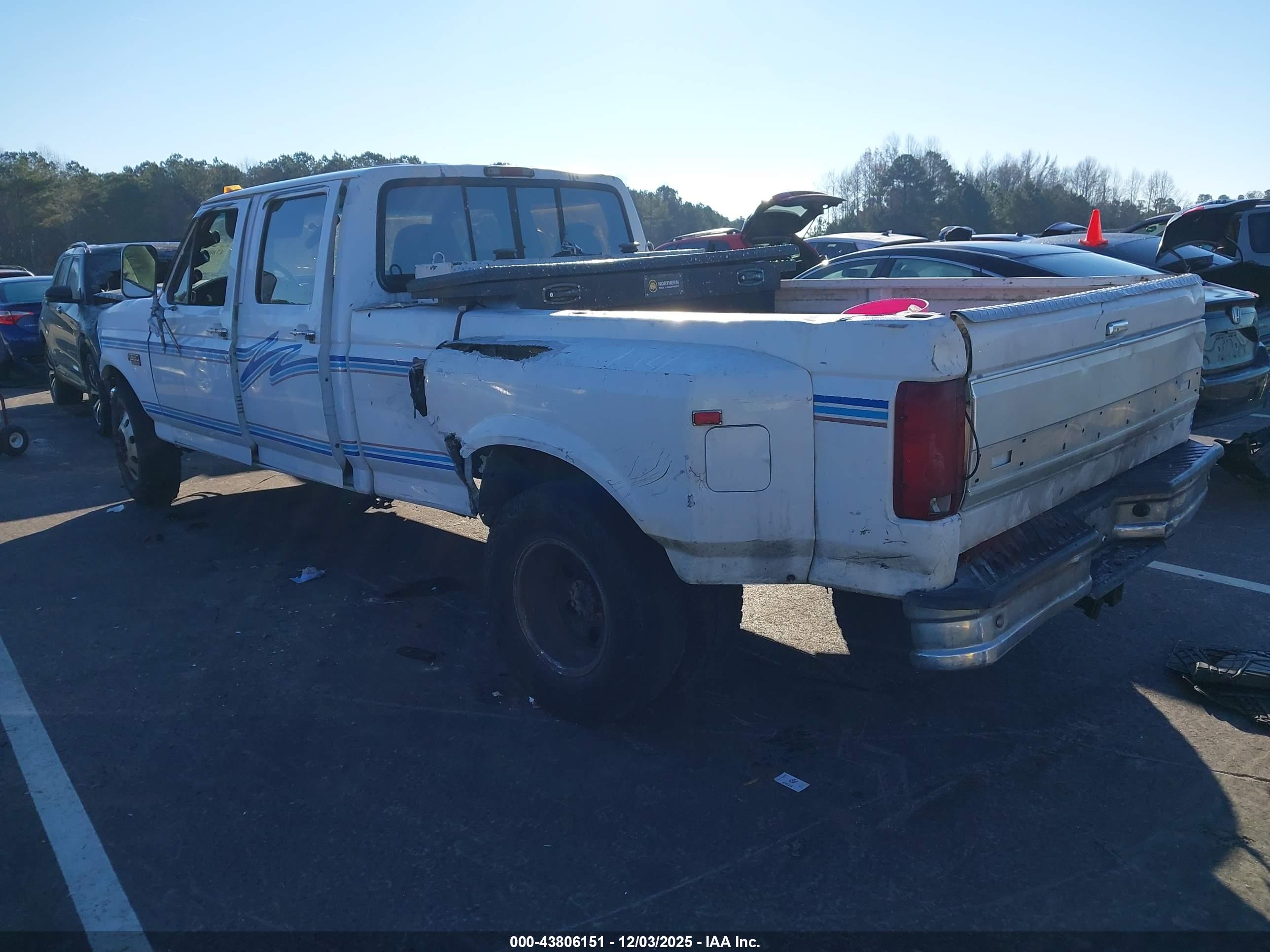 FORD F350 image 3