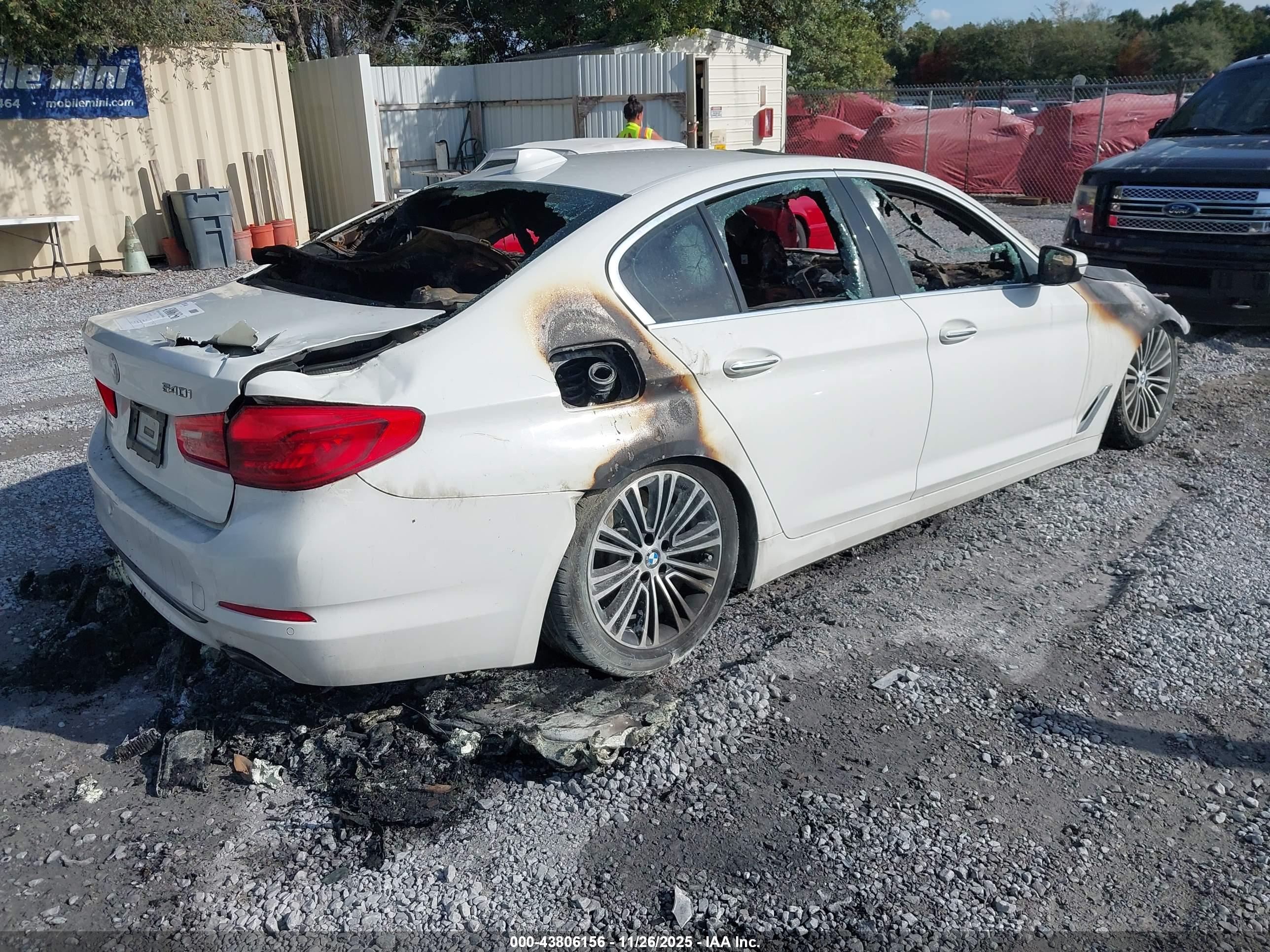 BMW 540I image 4