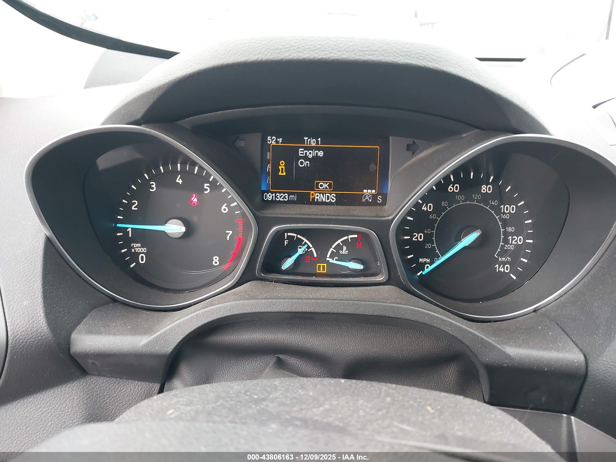 FORD ESCAPE image 7