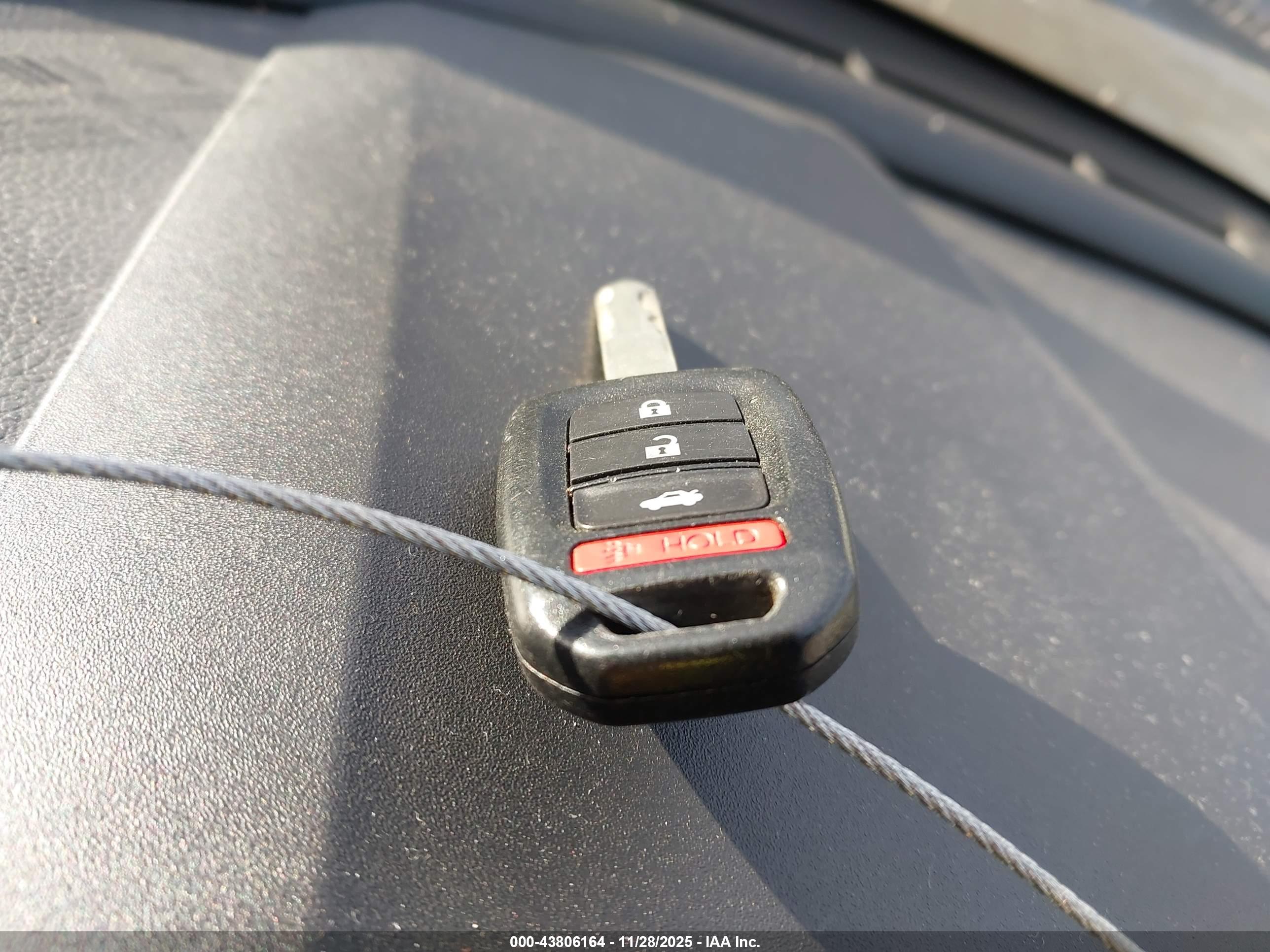 HONDA CIVIC image 11
