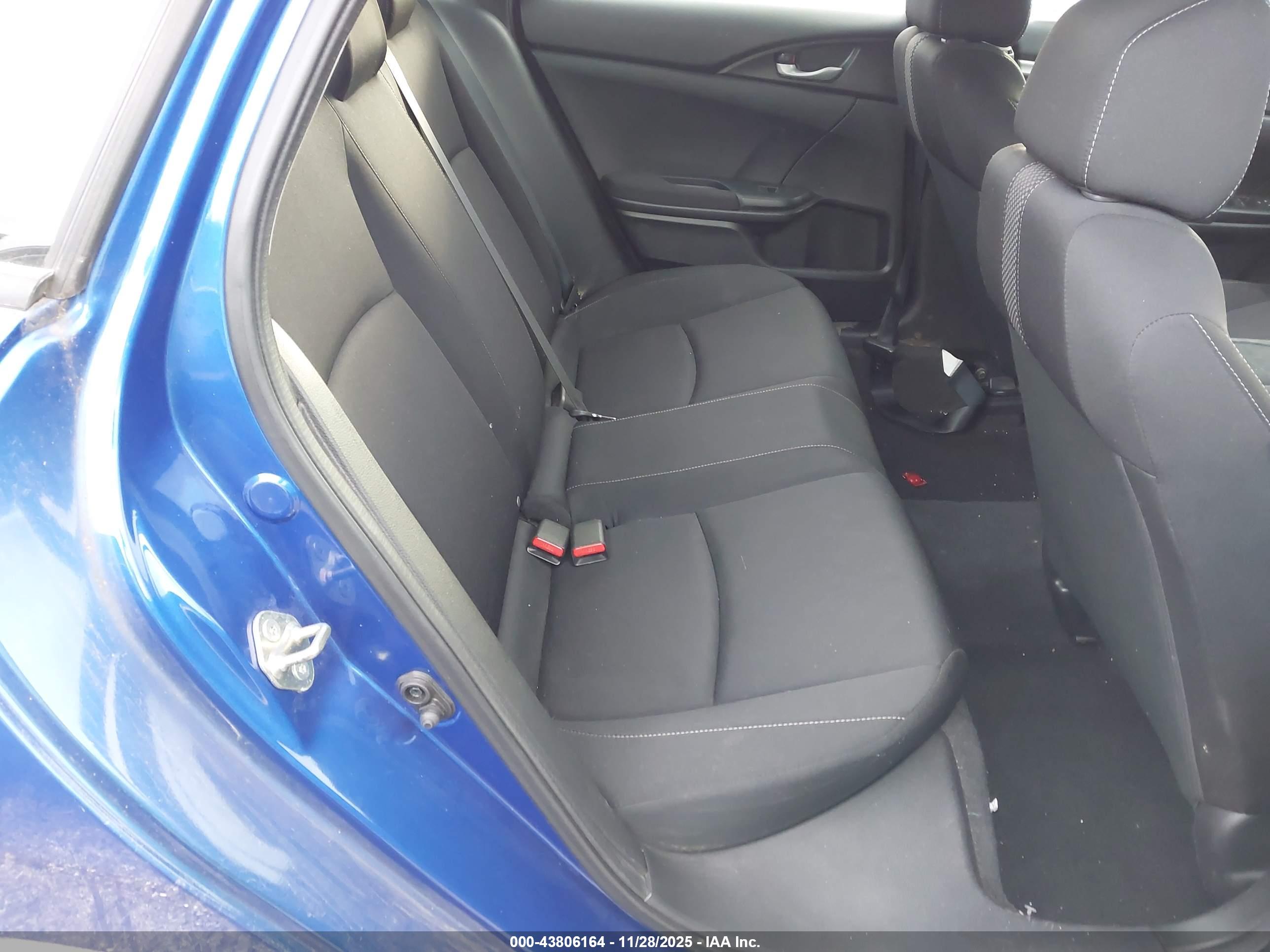 HONDA CIVIC image 8