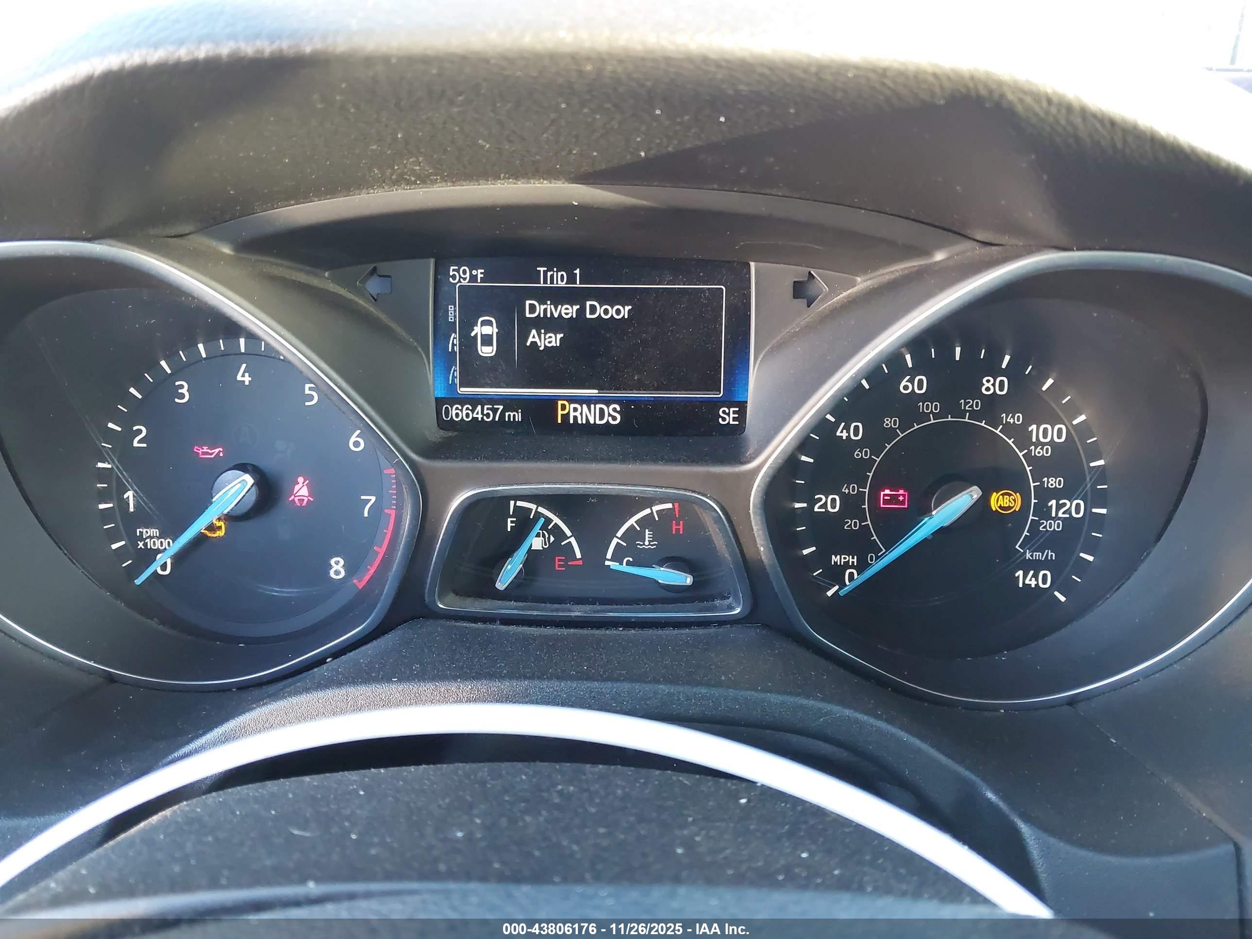 FORD FOCUS image 7
