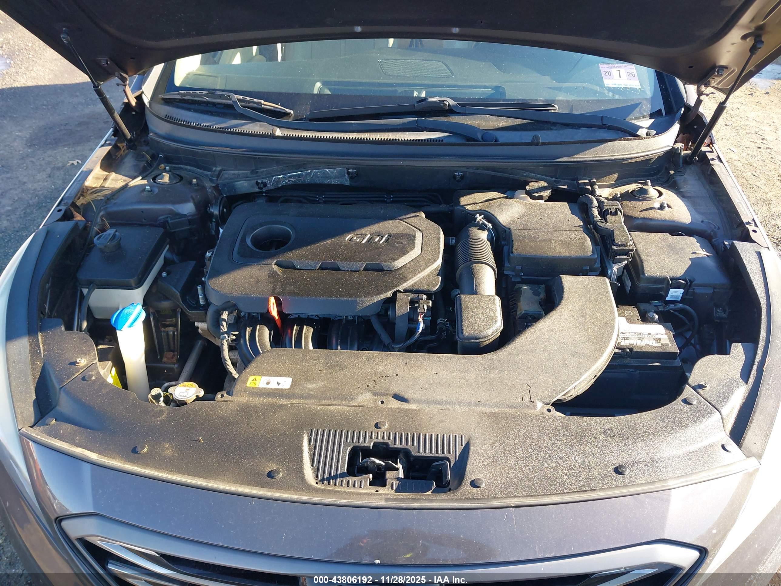 HYUNDAI SONATA image 10