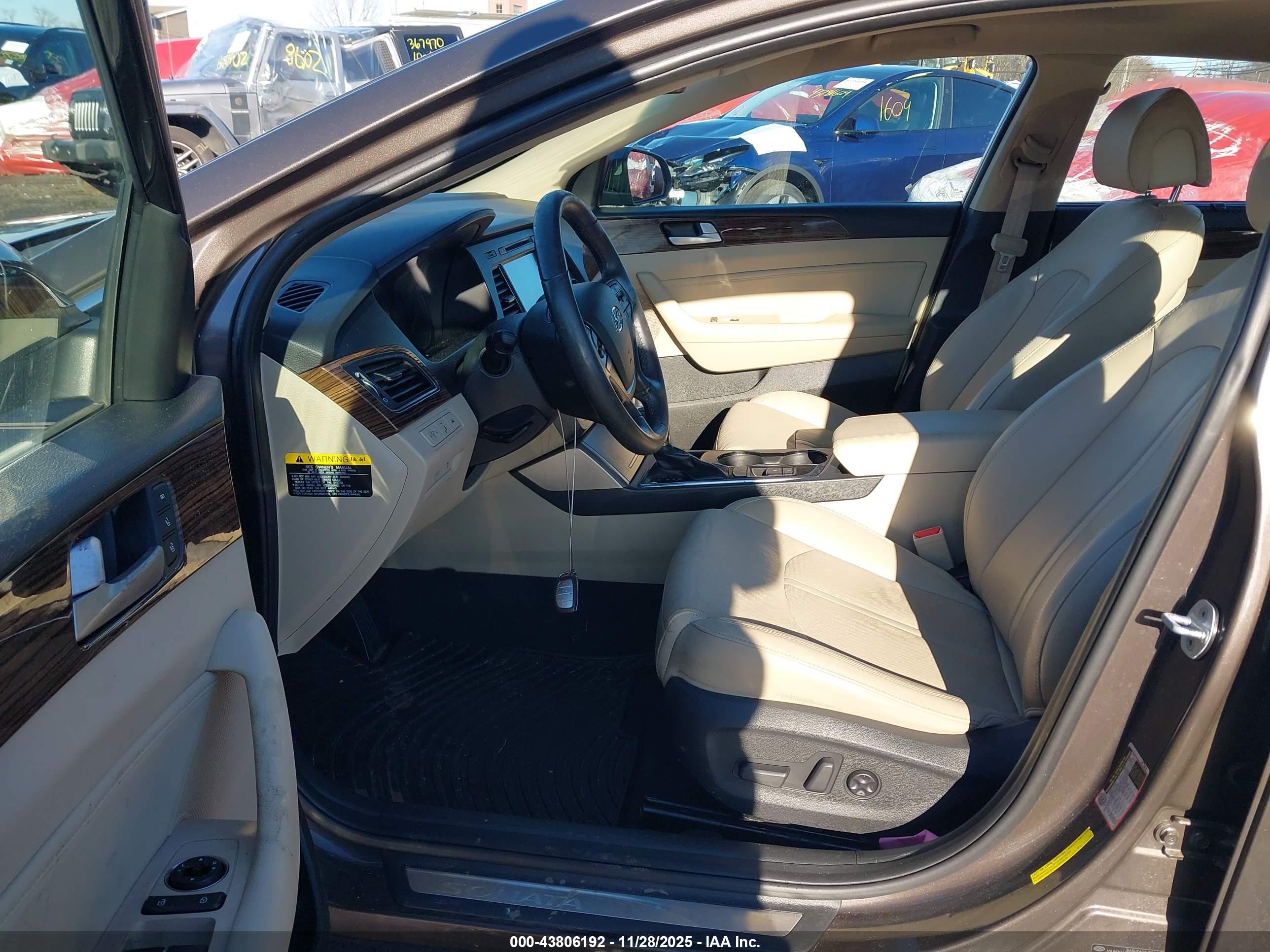 HYUNDAI SONATA image 5