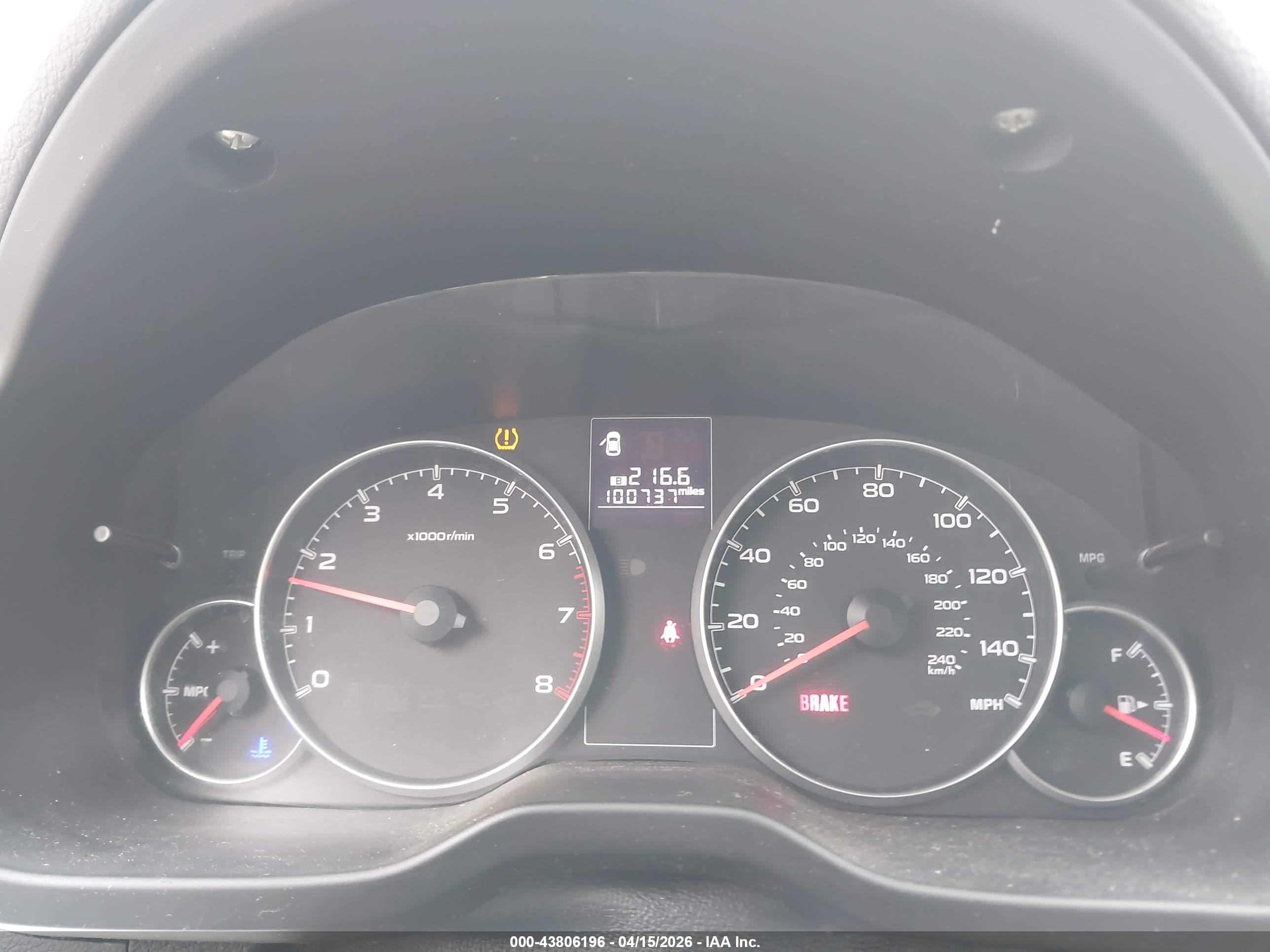 SUBARU OUTBACK image 7