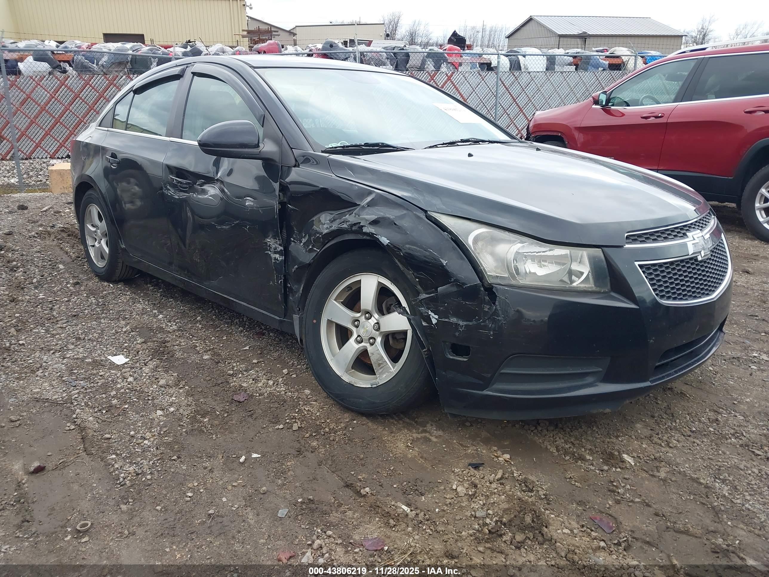 CHEVROLET CRUZE image 6