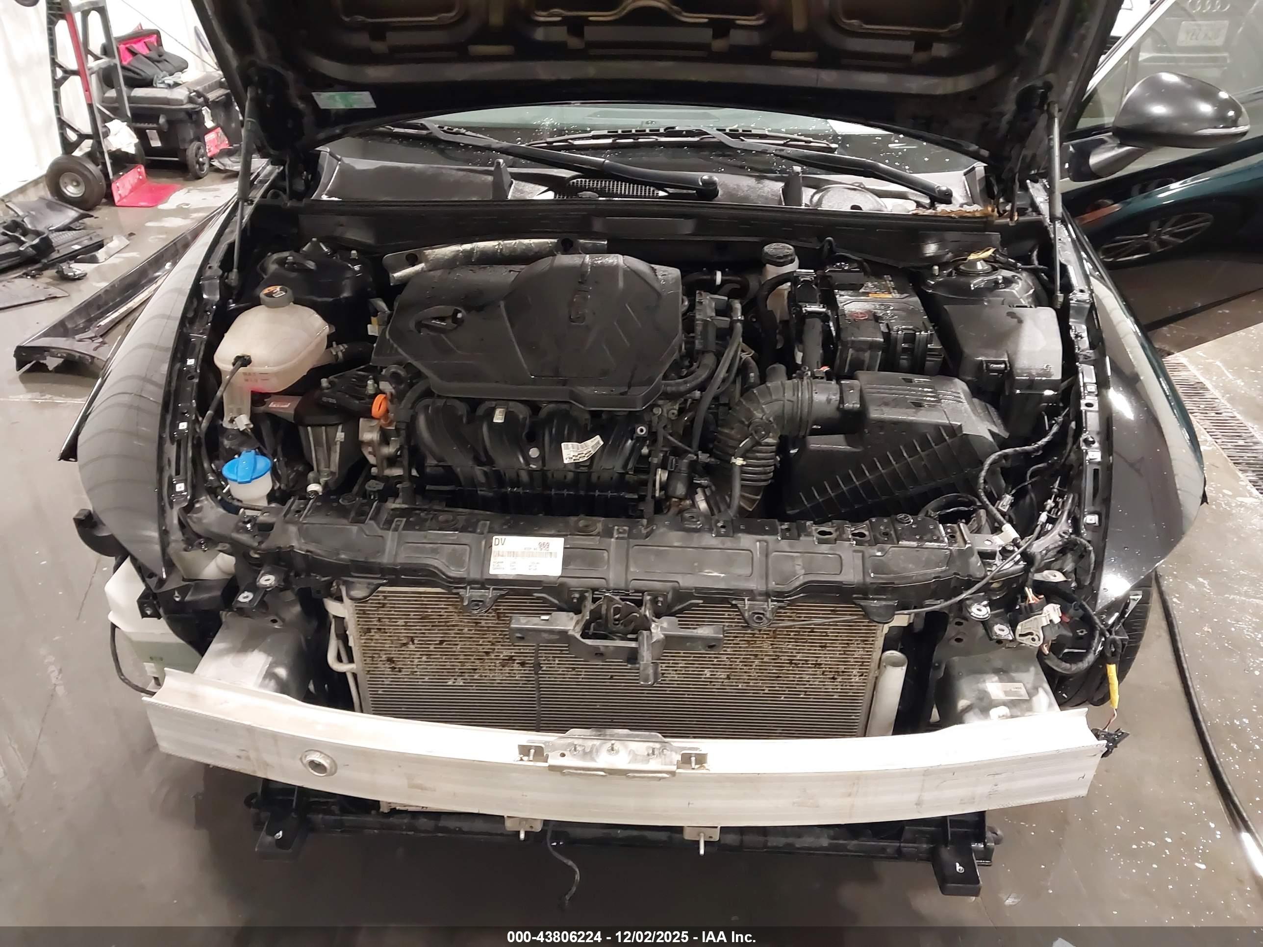 HYUNDAI SONATA image 10