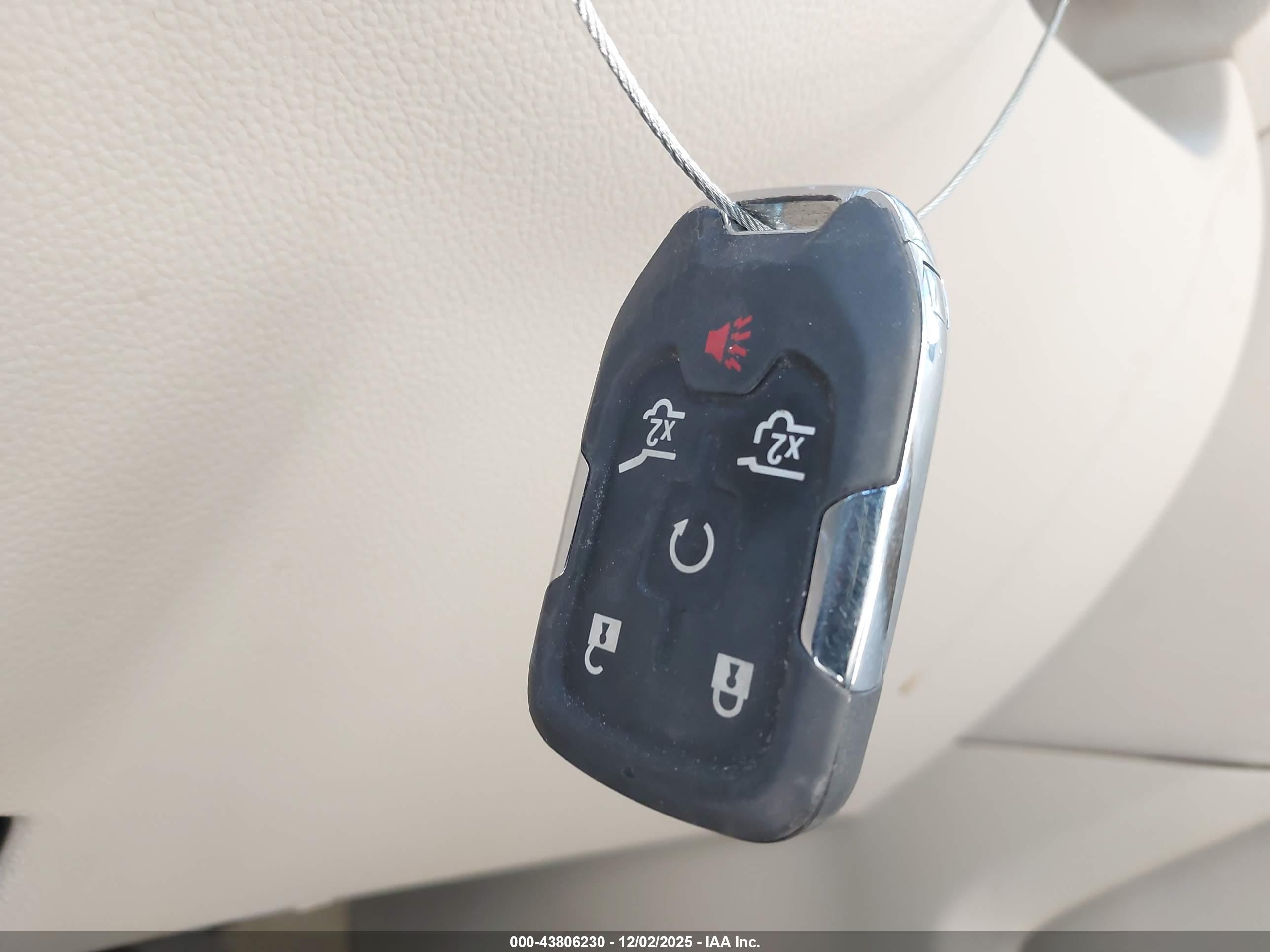 GMC YUKON image 11