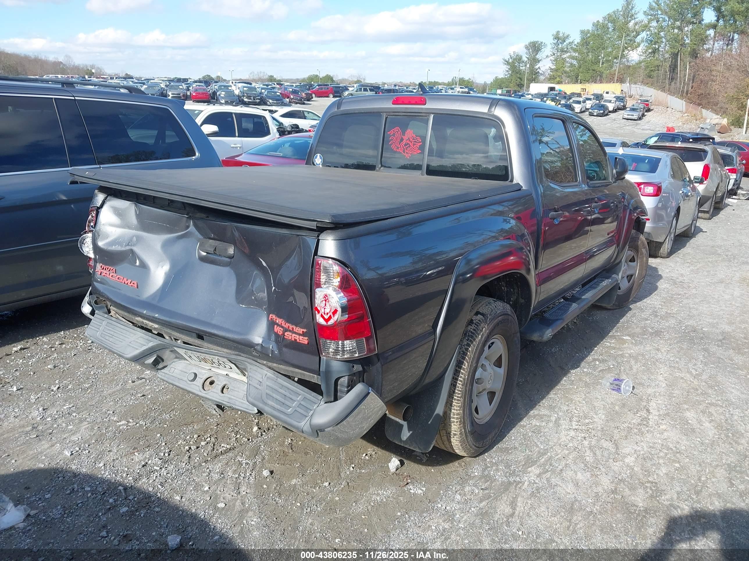 TOYOTA TACOMA image 4