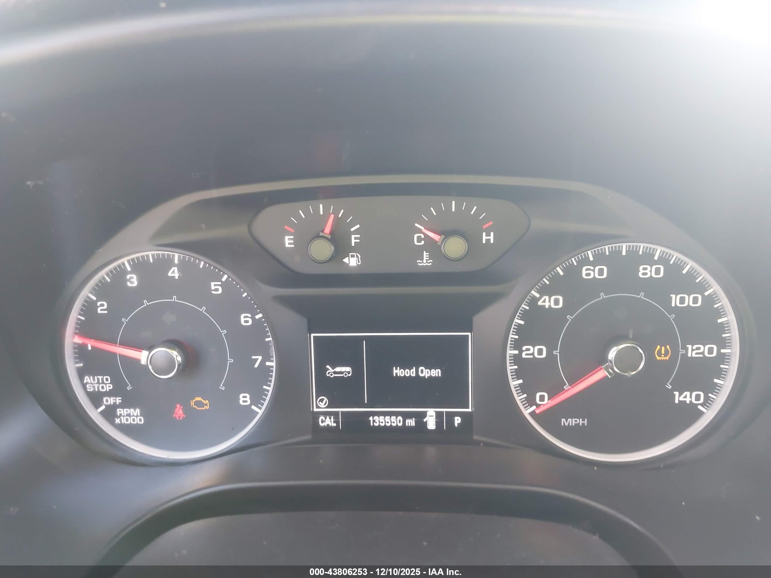 GMC ACADIA image 7