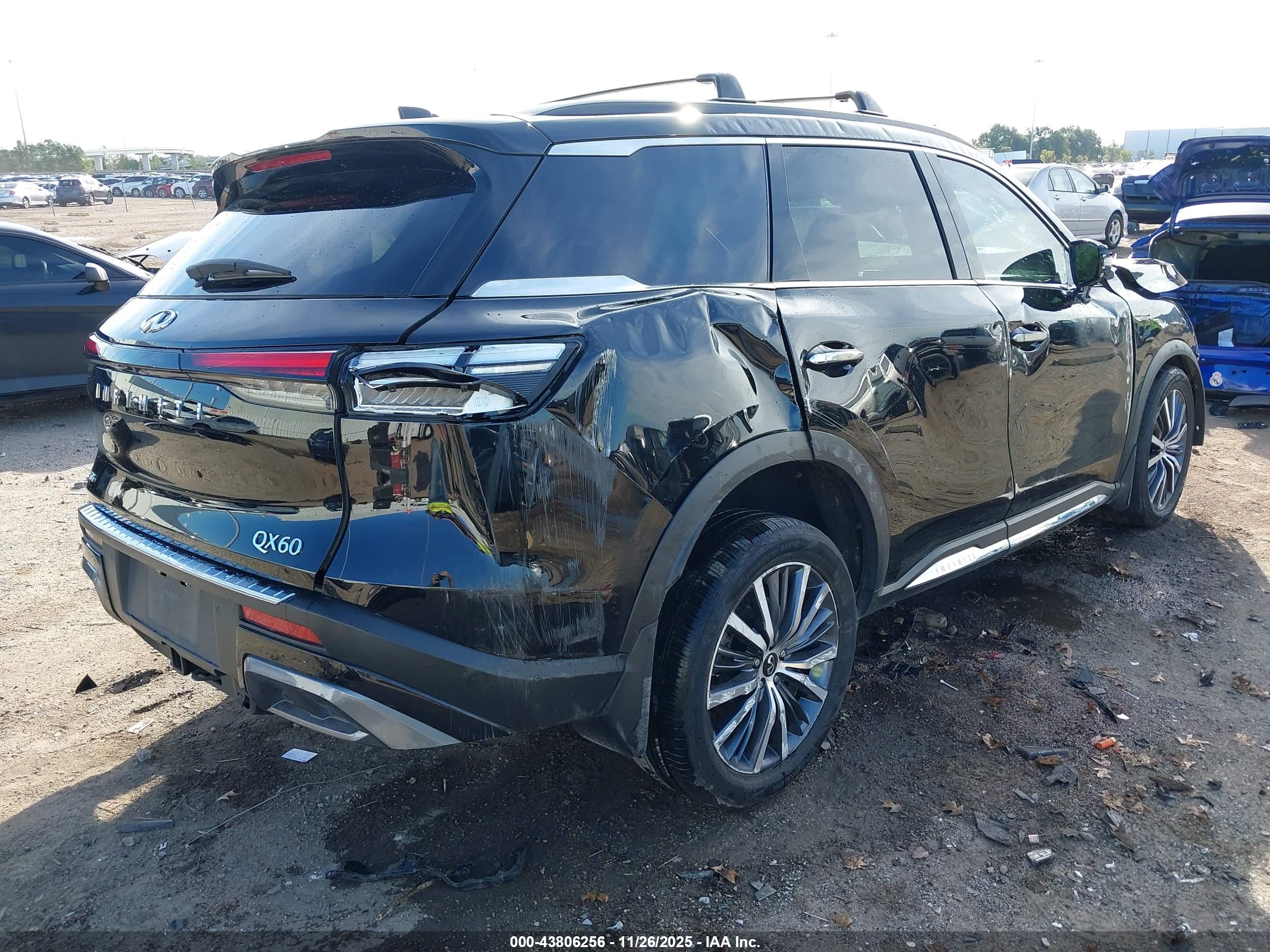 INFINITI QX60 image 4