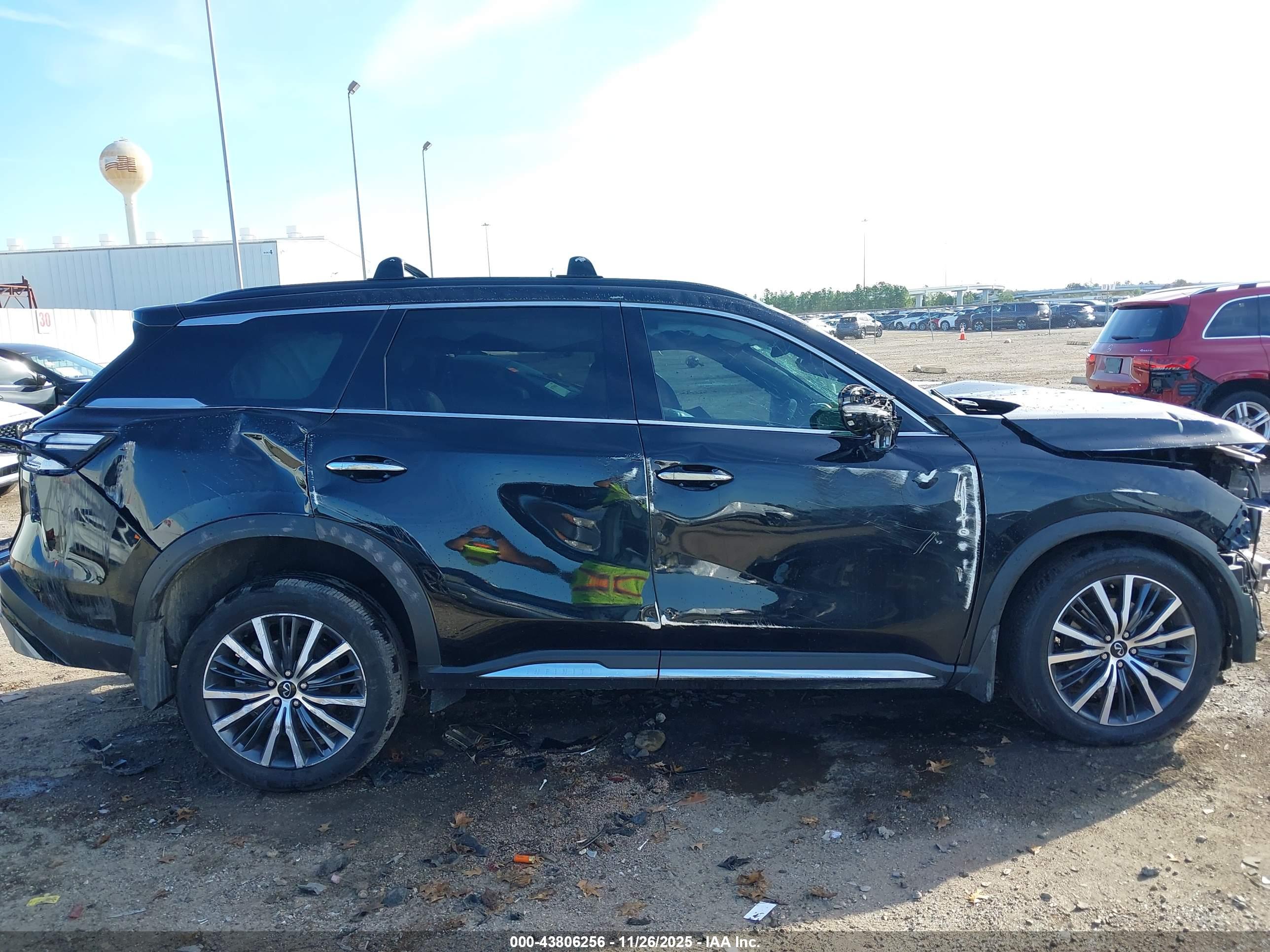 INFINITI QX60 image 6