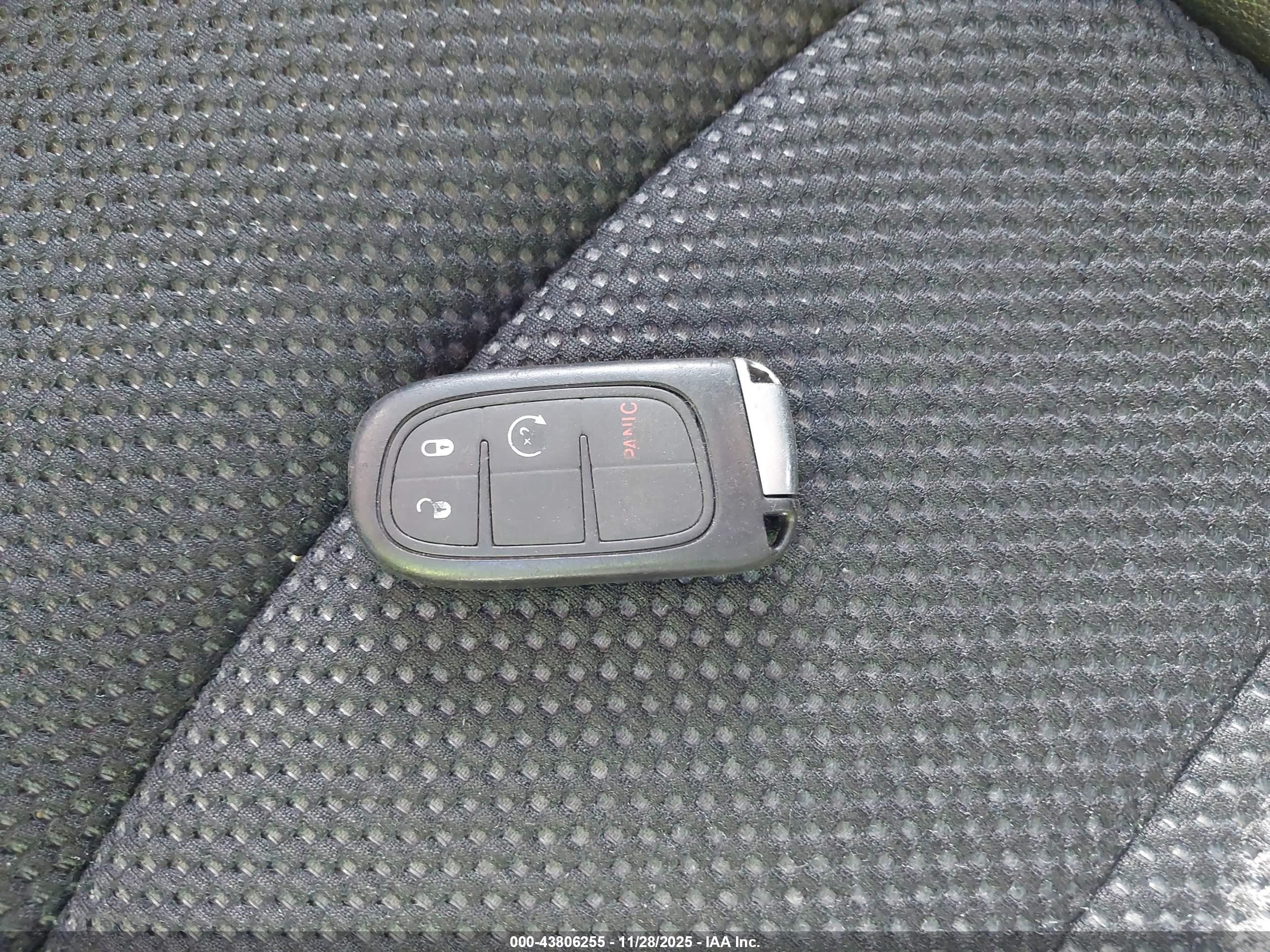 RAM 1500 image 11