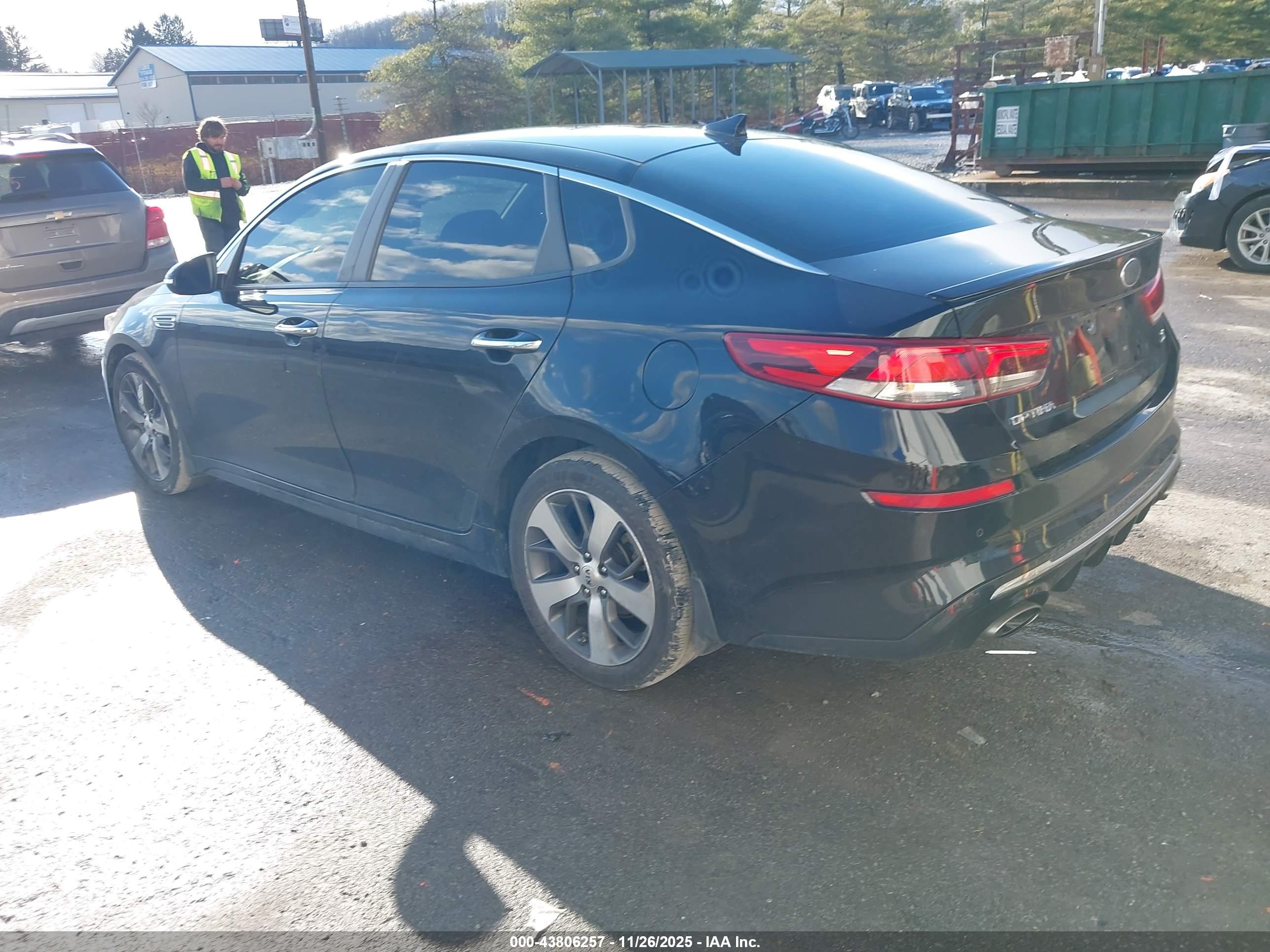 KIA OPTIMA image 3