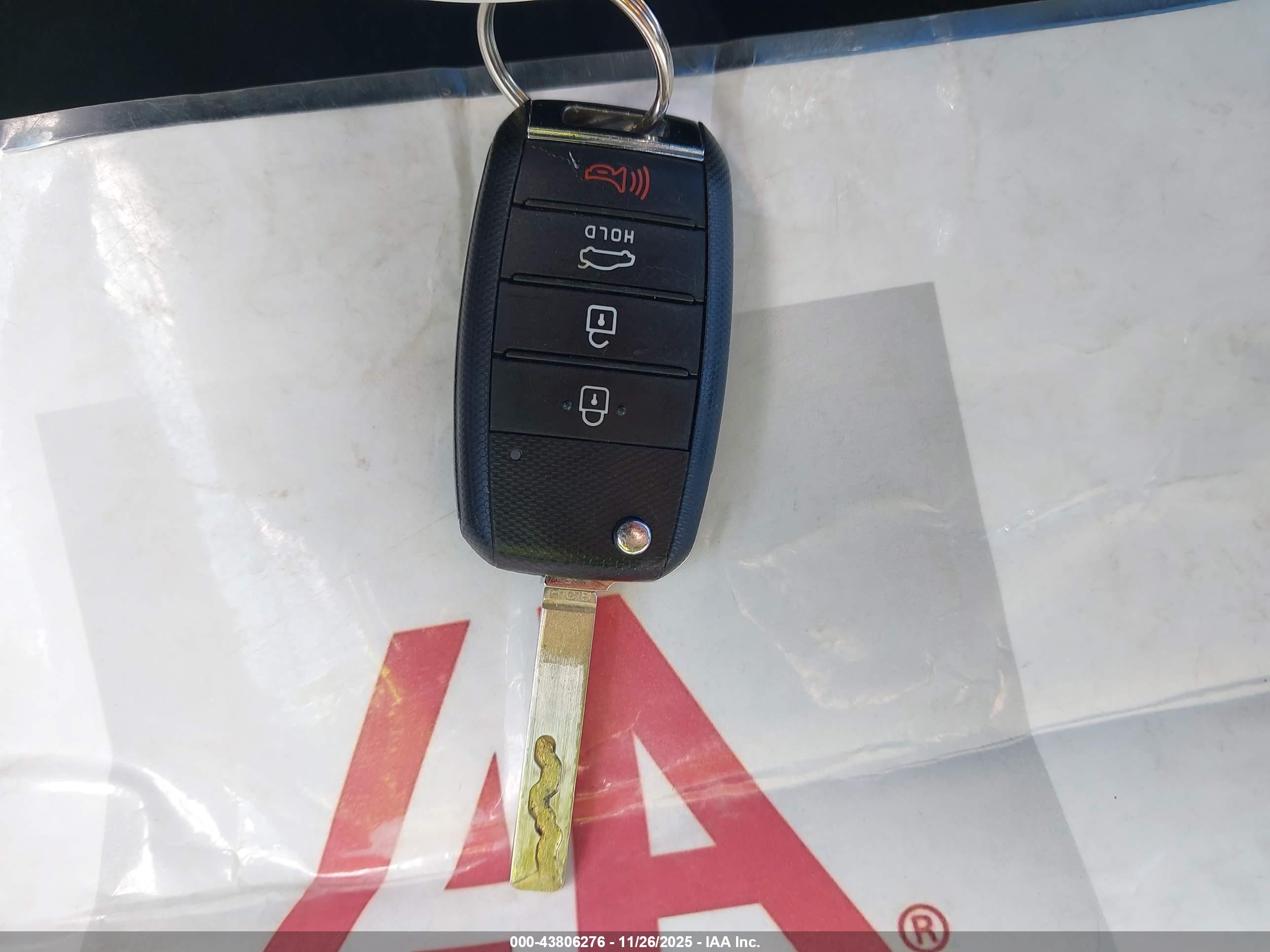 KIA RIO image 11