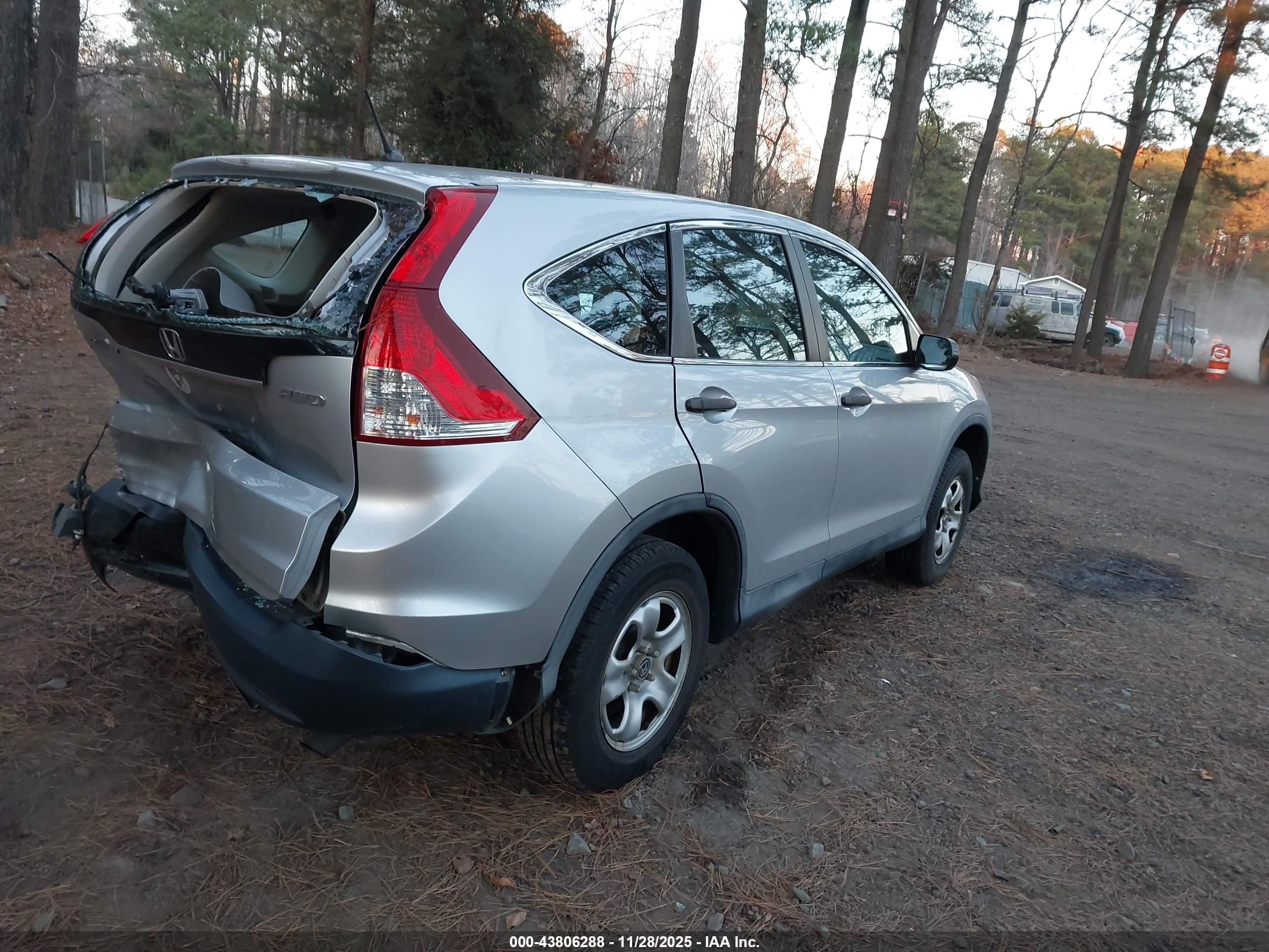 HONDA CR-V image 4