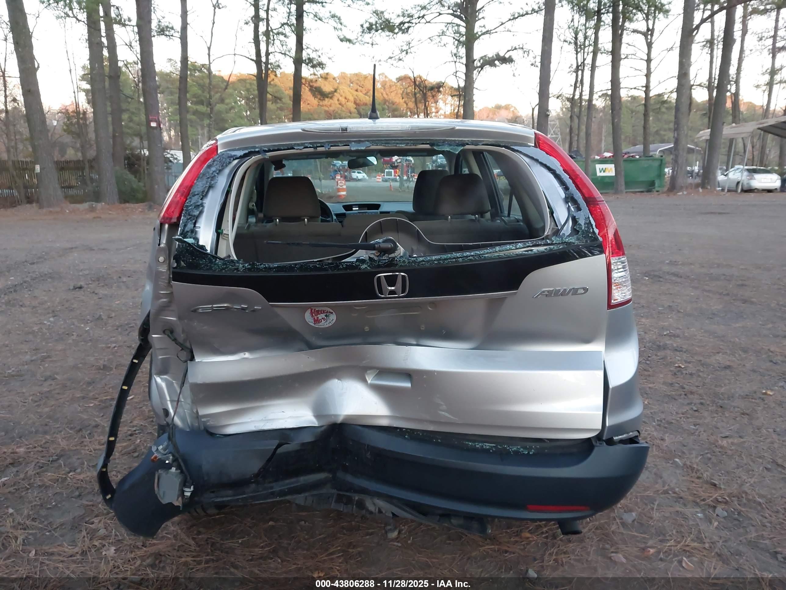 HONDA CR-V image 6