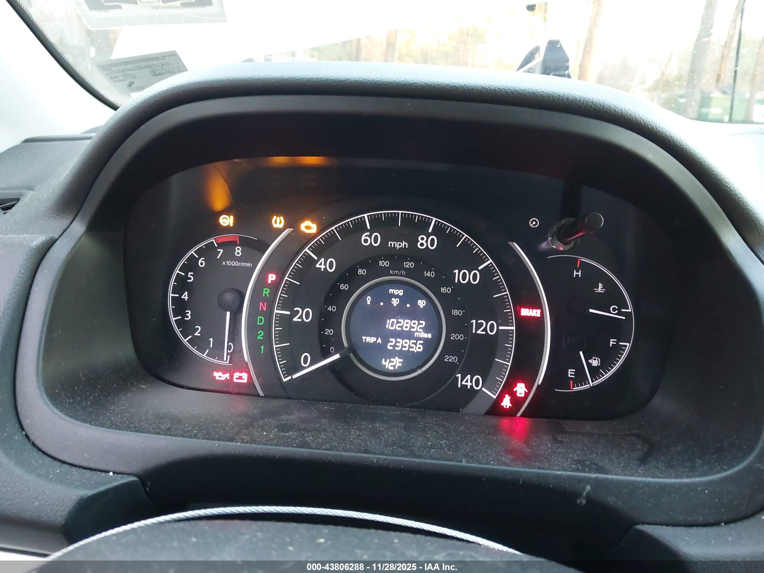 HONDA CR-V image 7