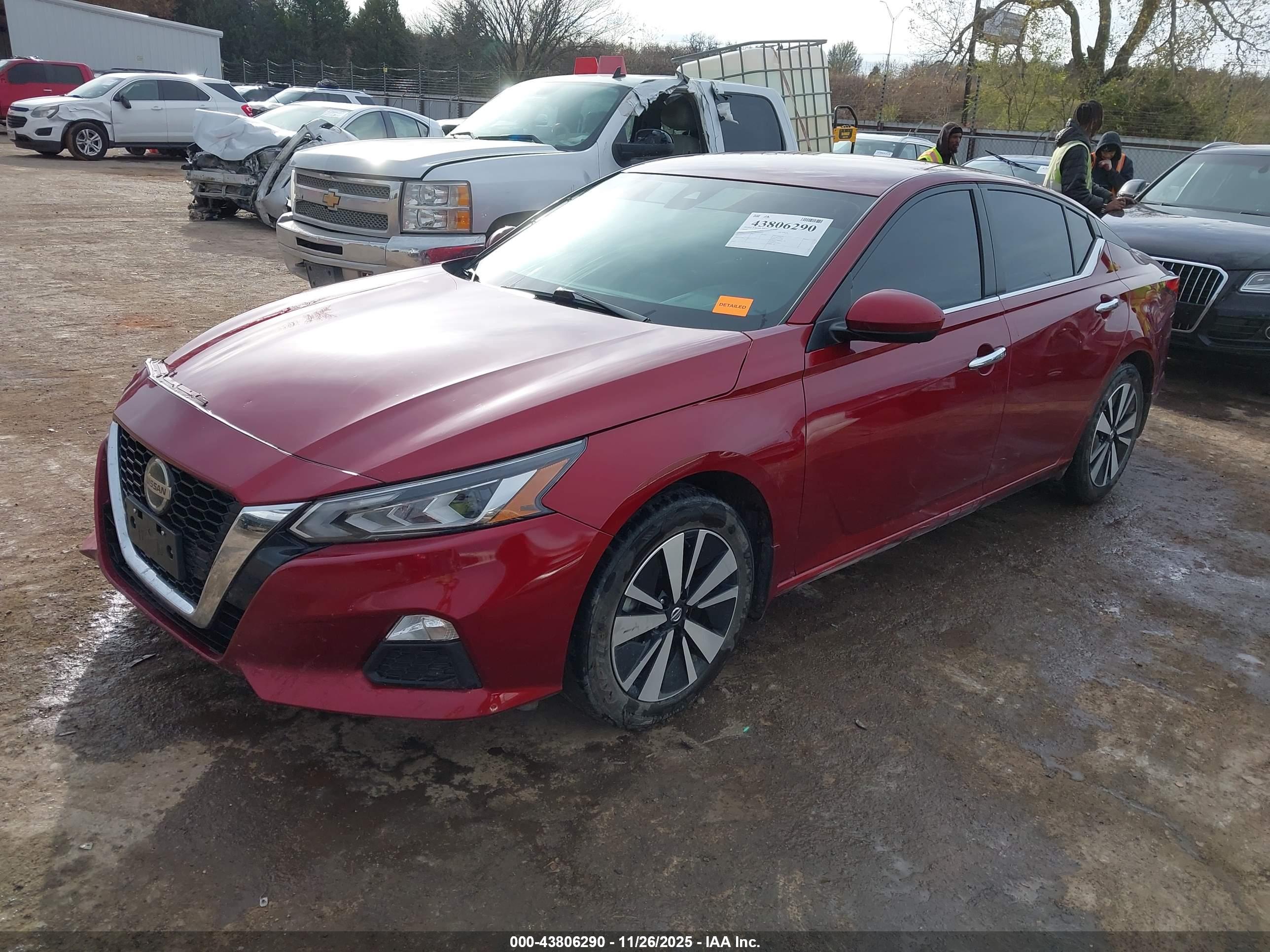 NISSAN ALTIMA image 2