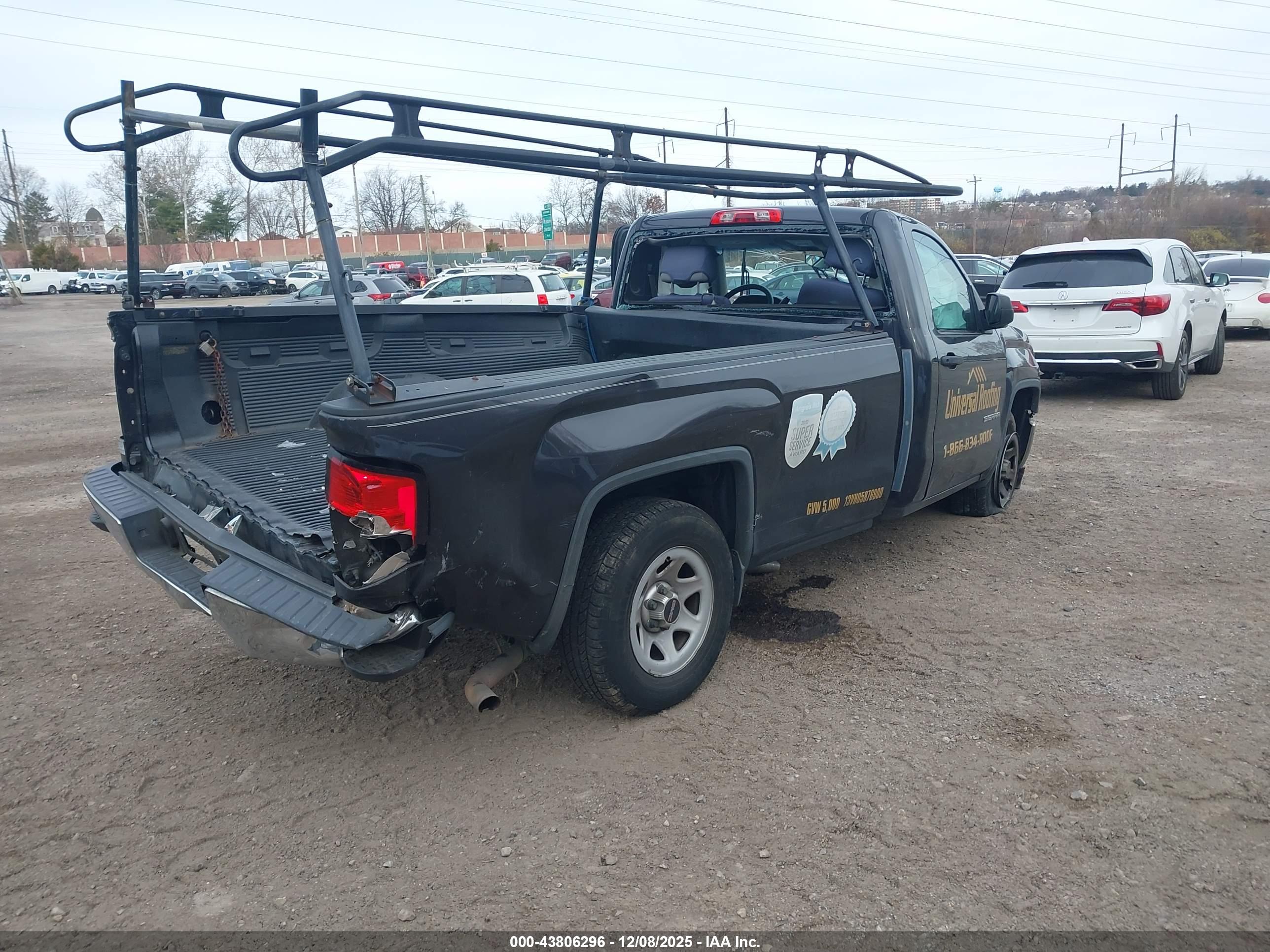 GMC SIERRA image 4