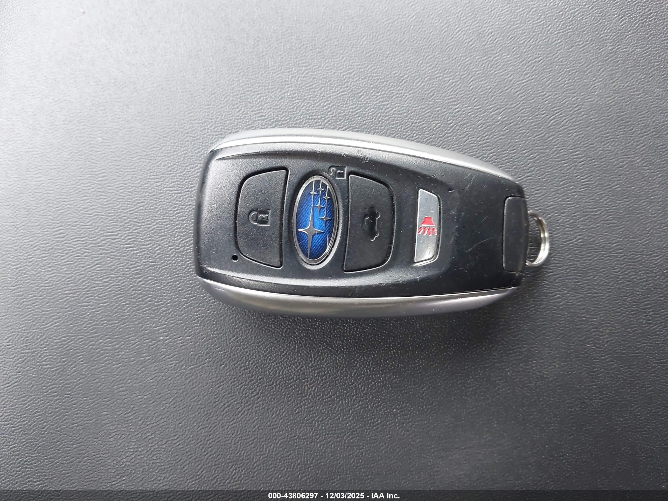 SUBARU OUTBACK image 11