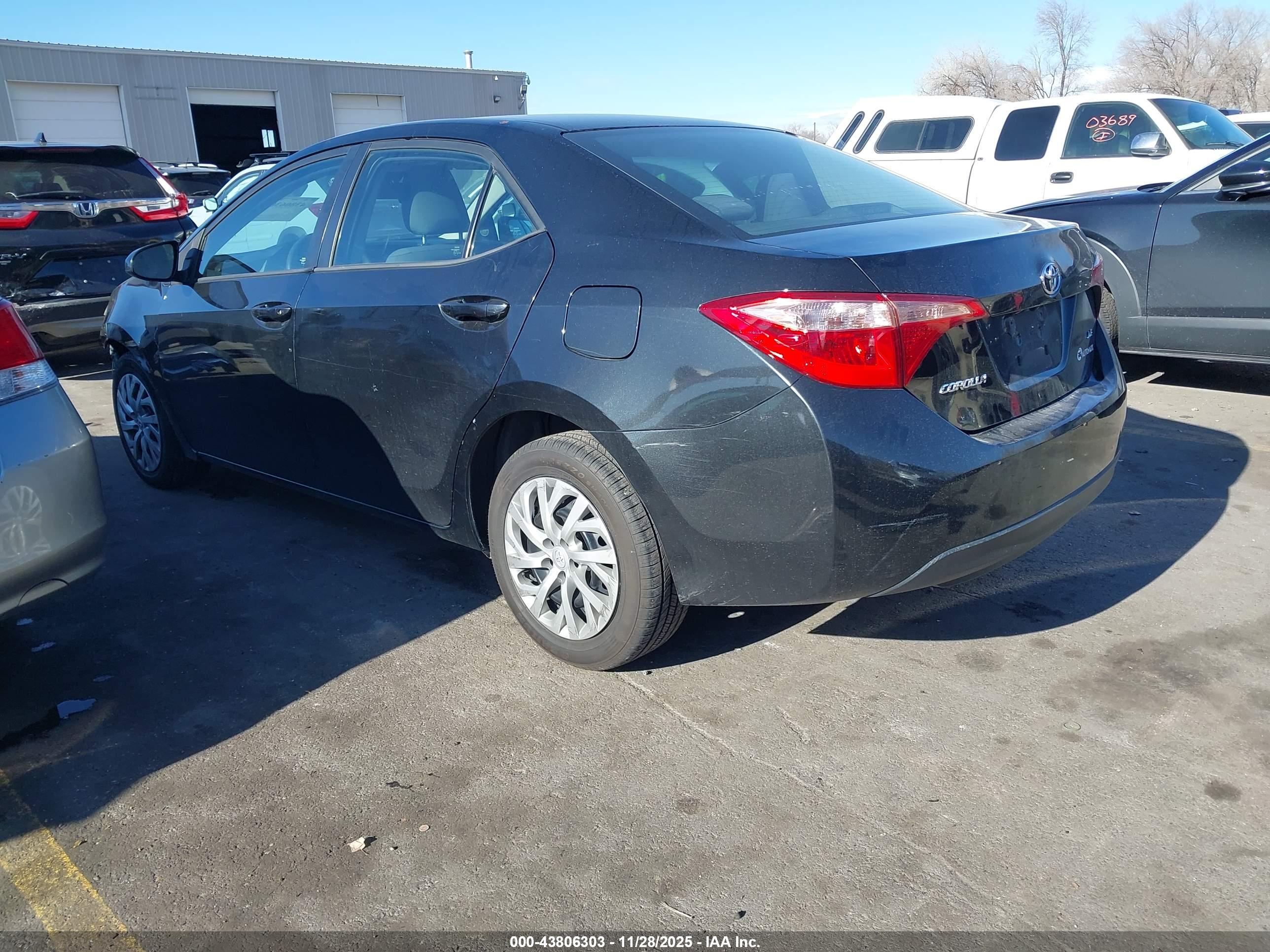 TOYOTA COROLLA image 3