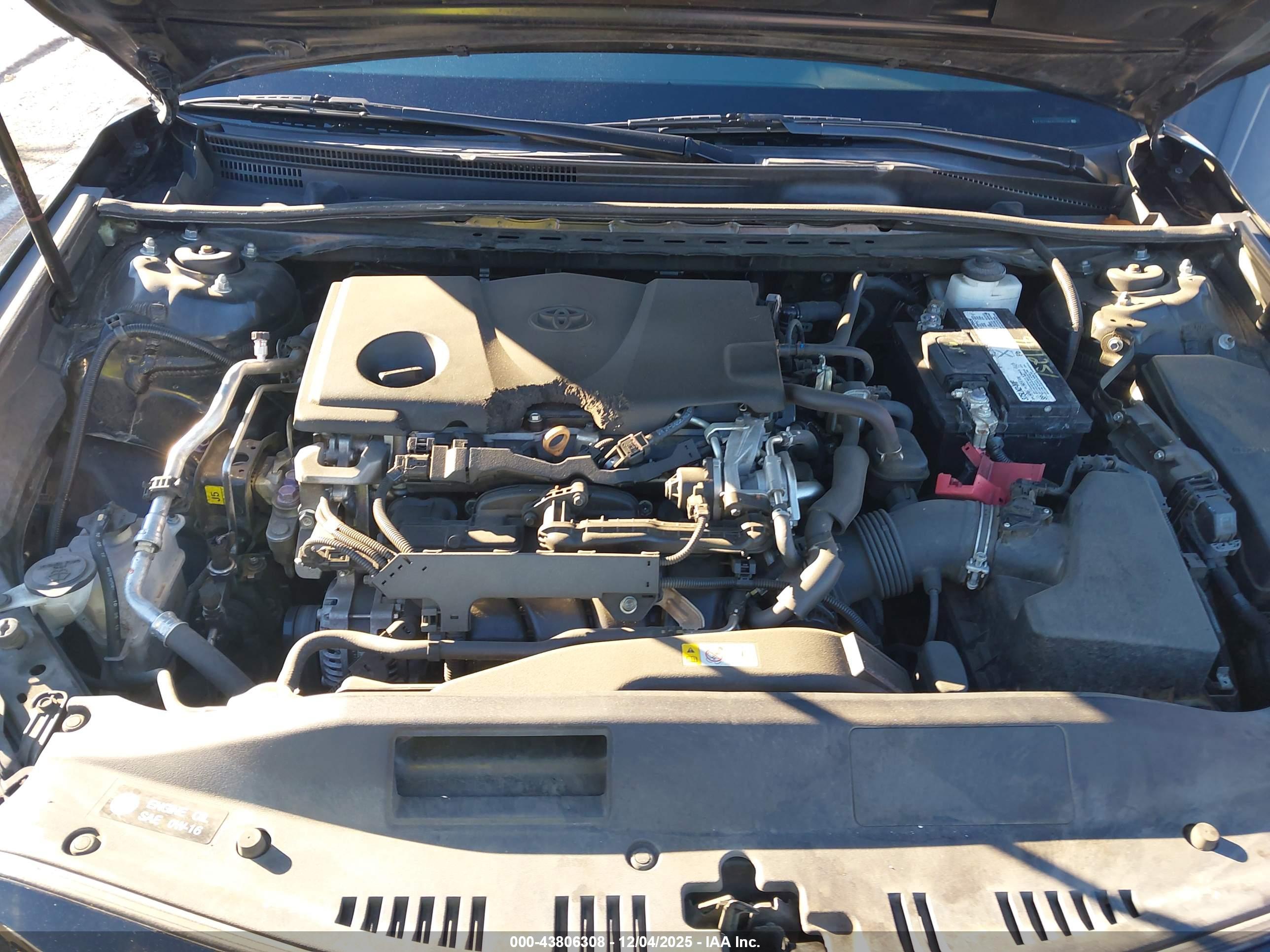 TOYOTA CAMRY image 10