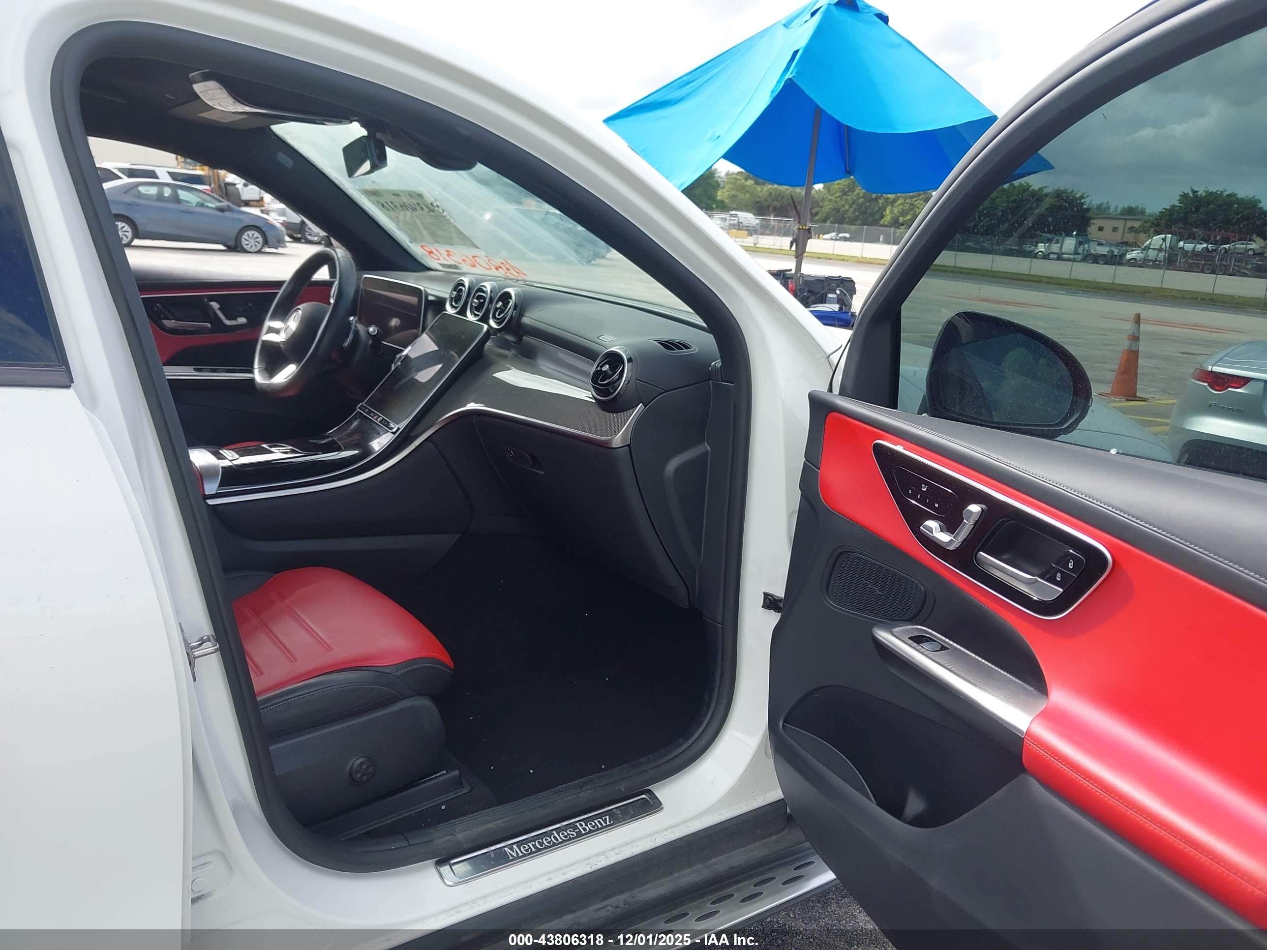 MERCEDES-BENZ GLC image 5