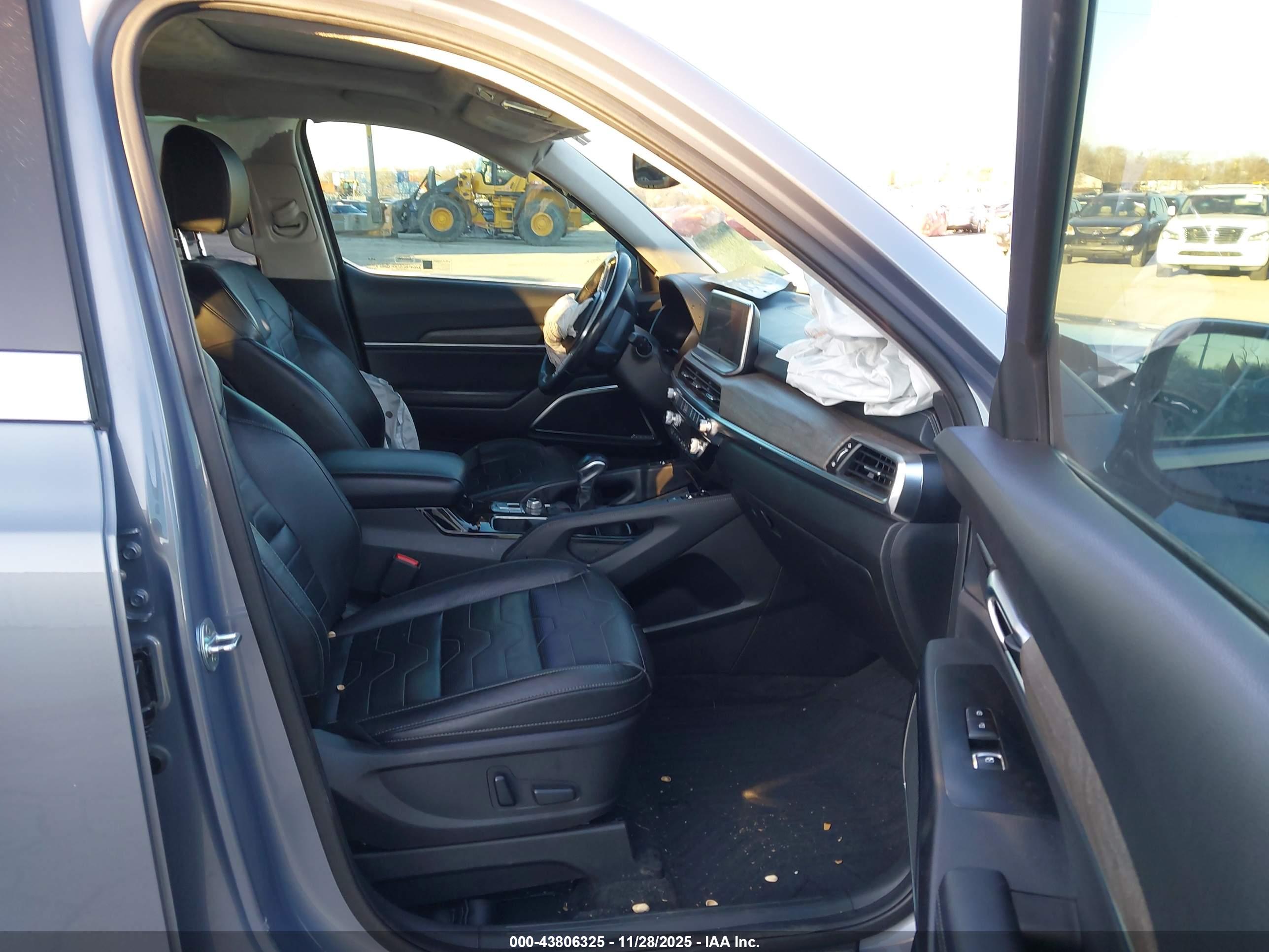 KIA TELLURIDE image 5