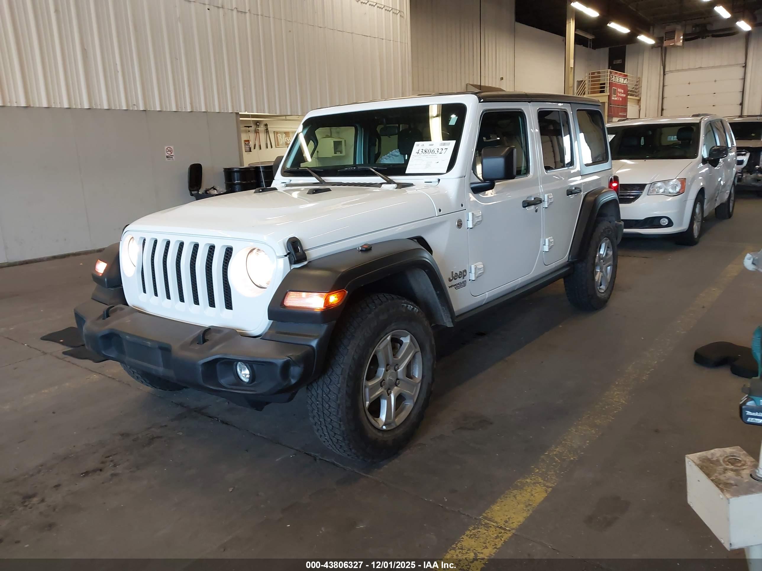 JEEP WRANGLER image 2