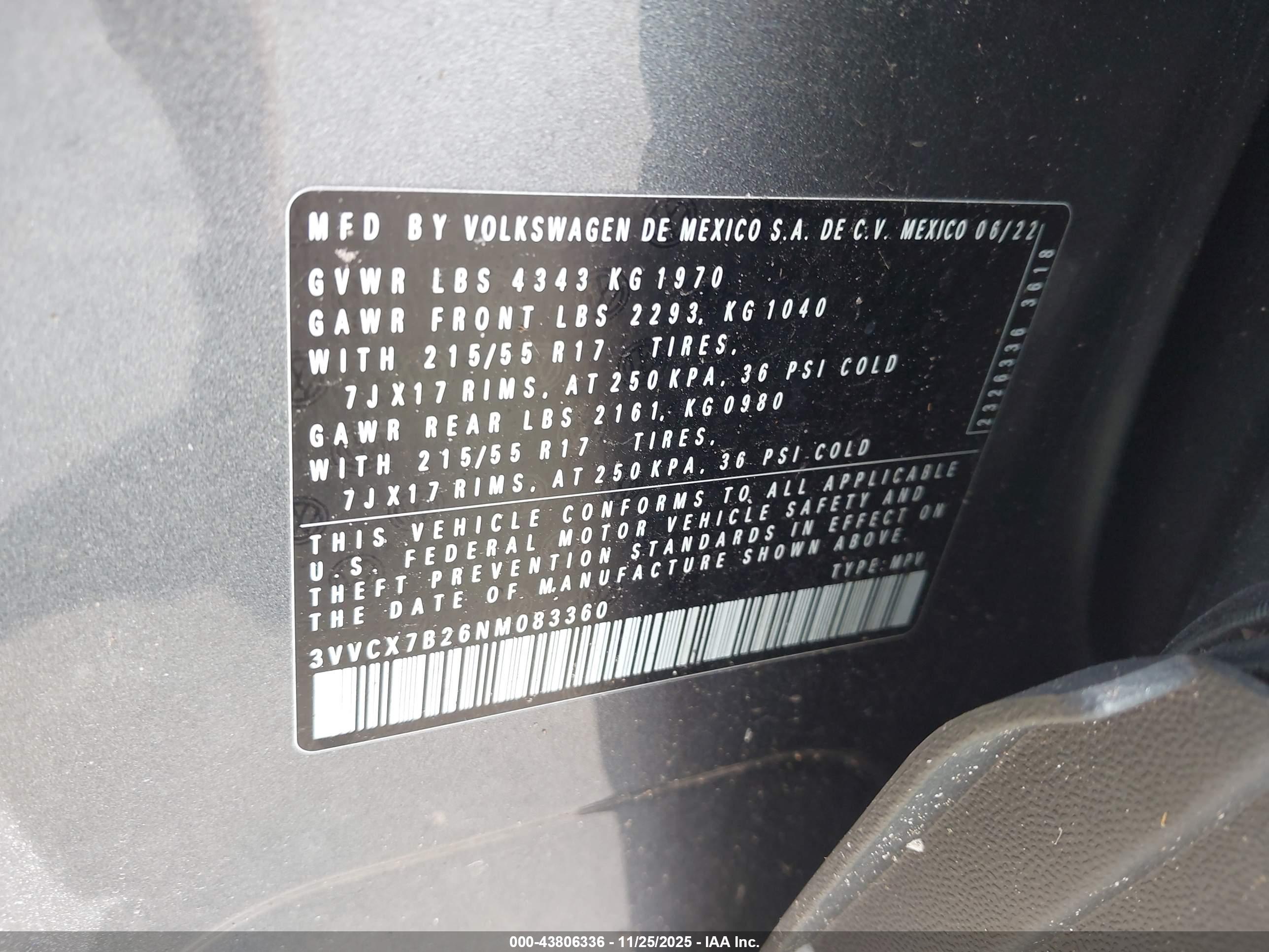 VOLKSWAGEN TAOS image 9