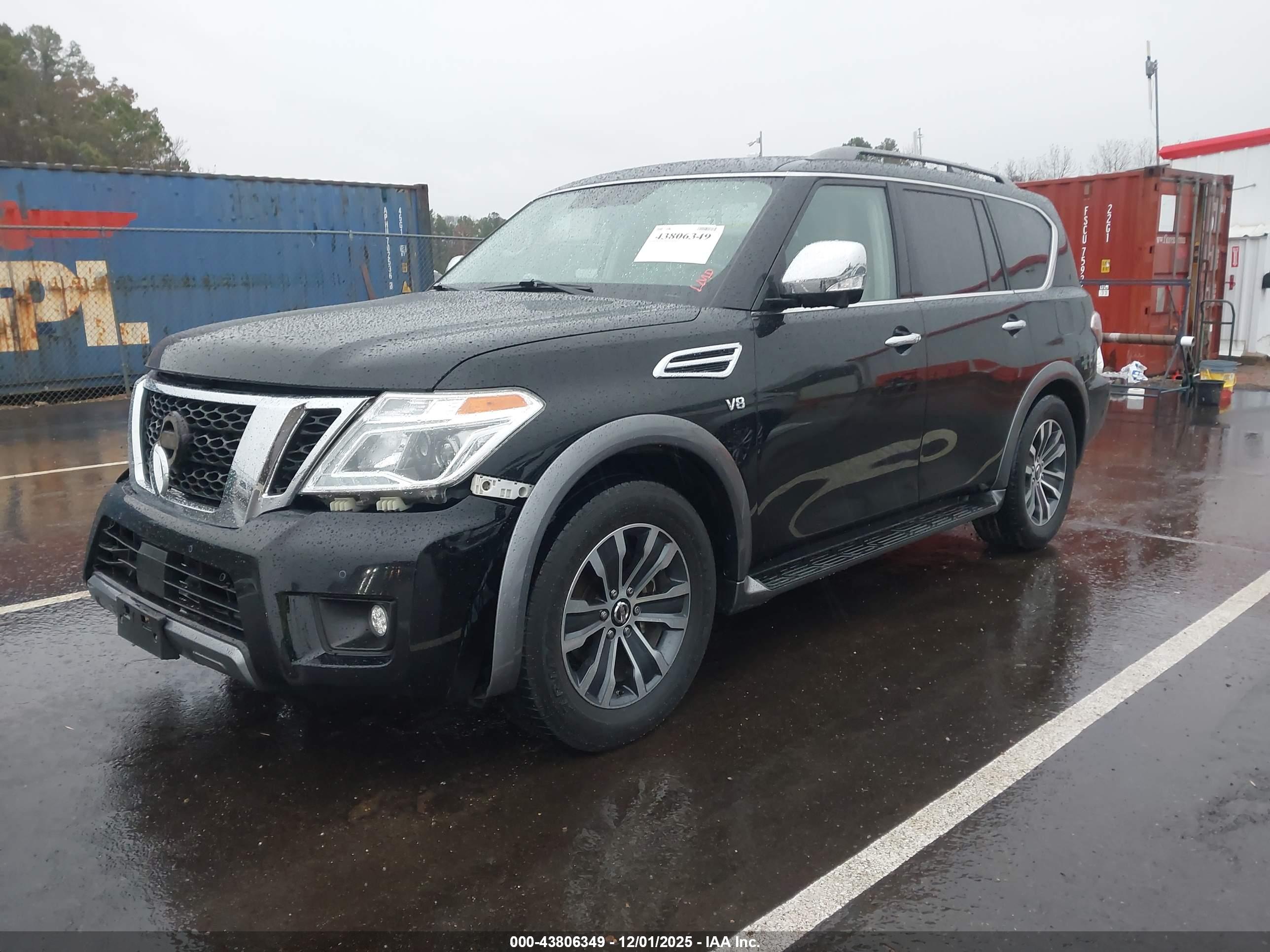 NISSAN ARMADA image 2