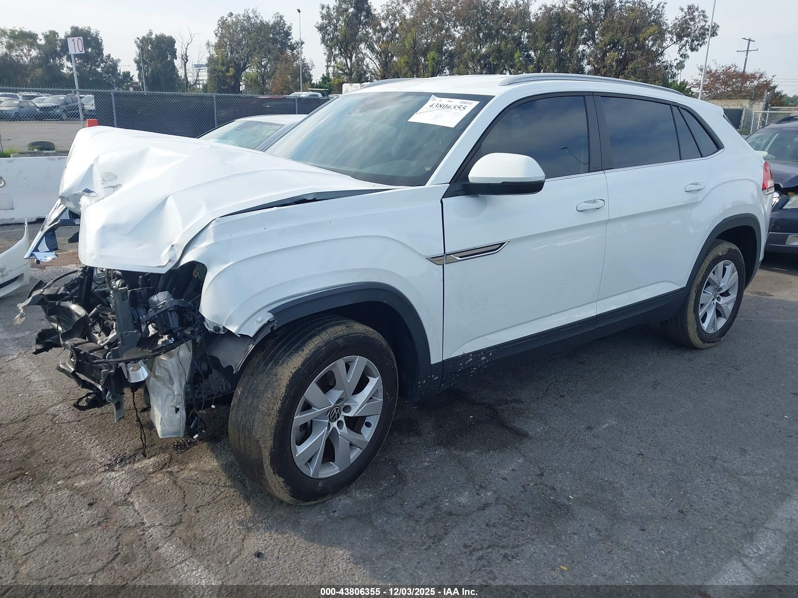 VOLKSWAGEN ATLAS image 2