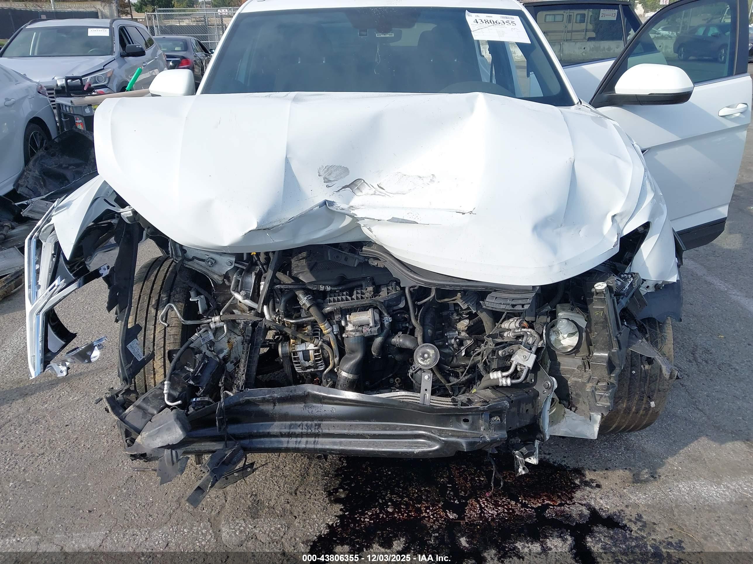 VOLKSWAGEN ATLAS image 6