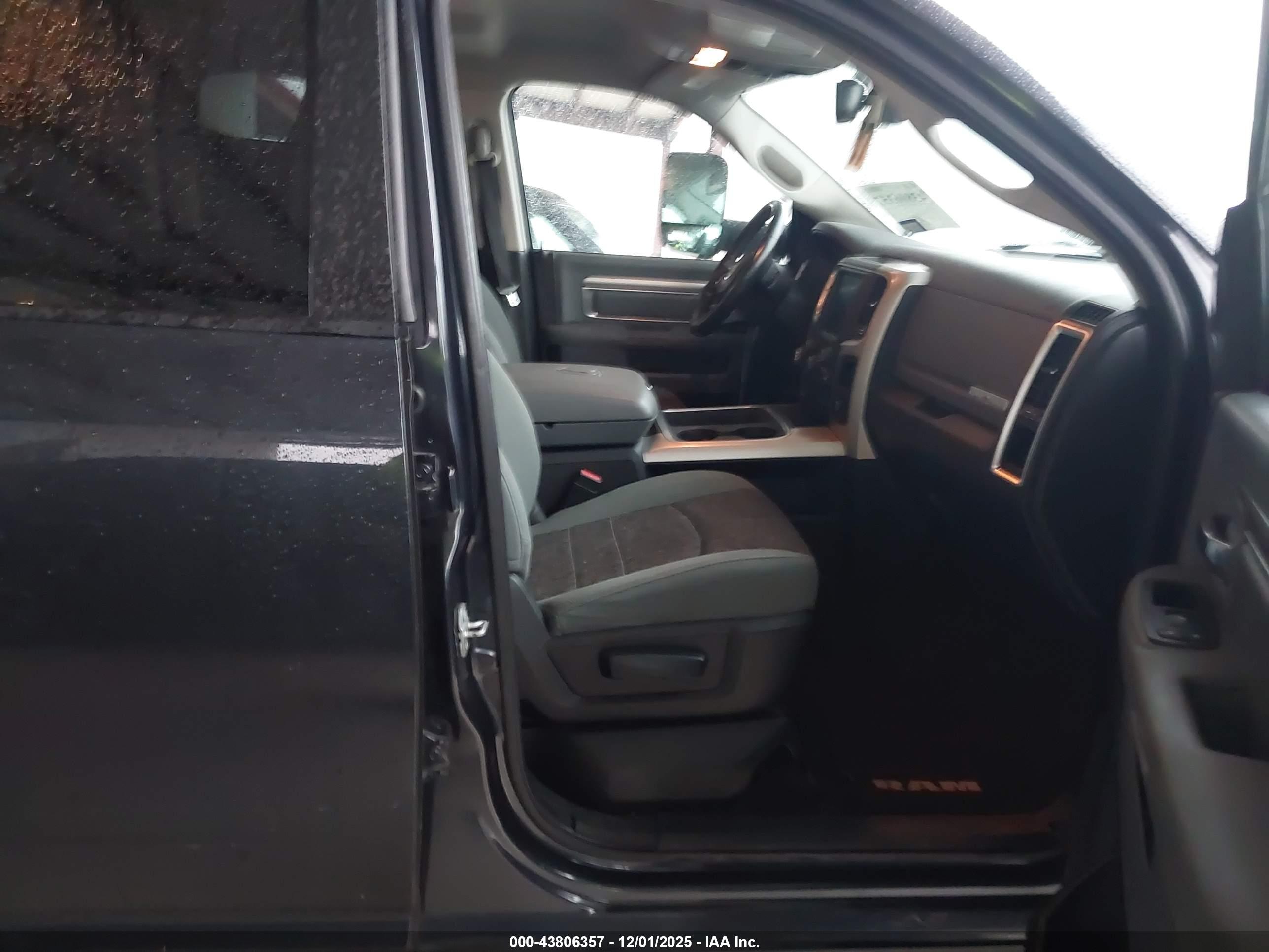RAM 1500 image 5