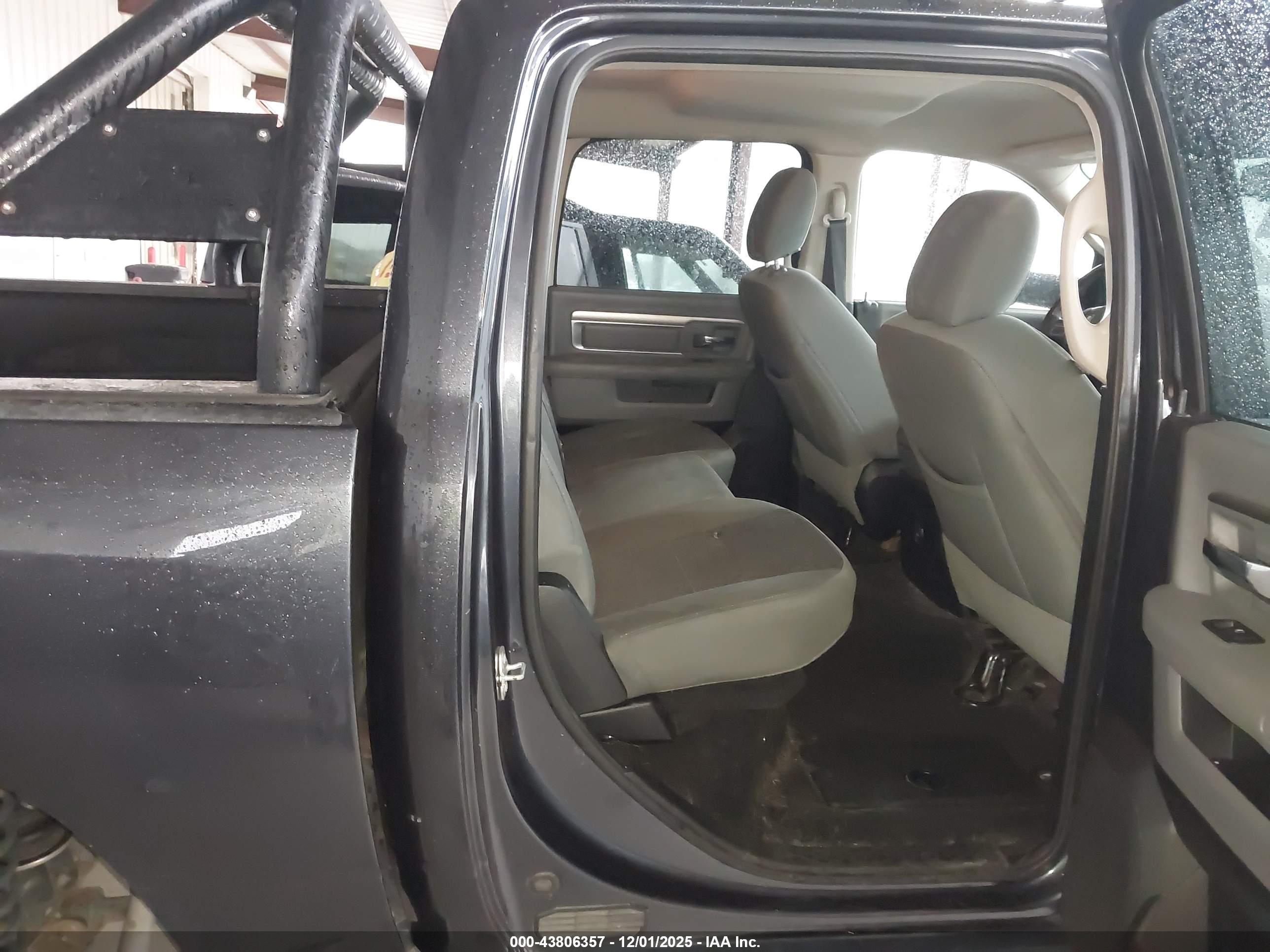 RAM 1500 image 8