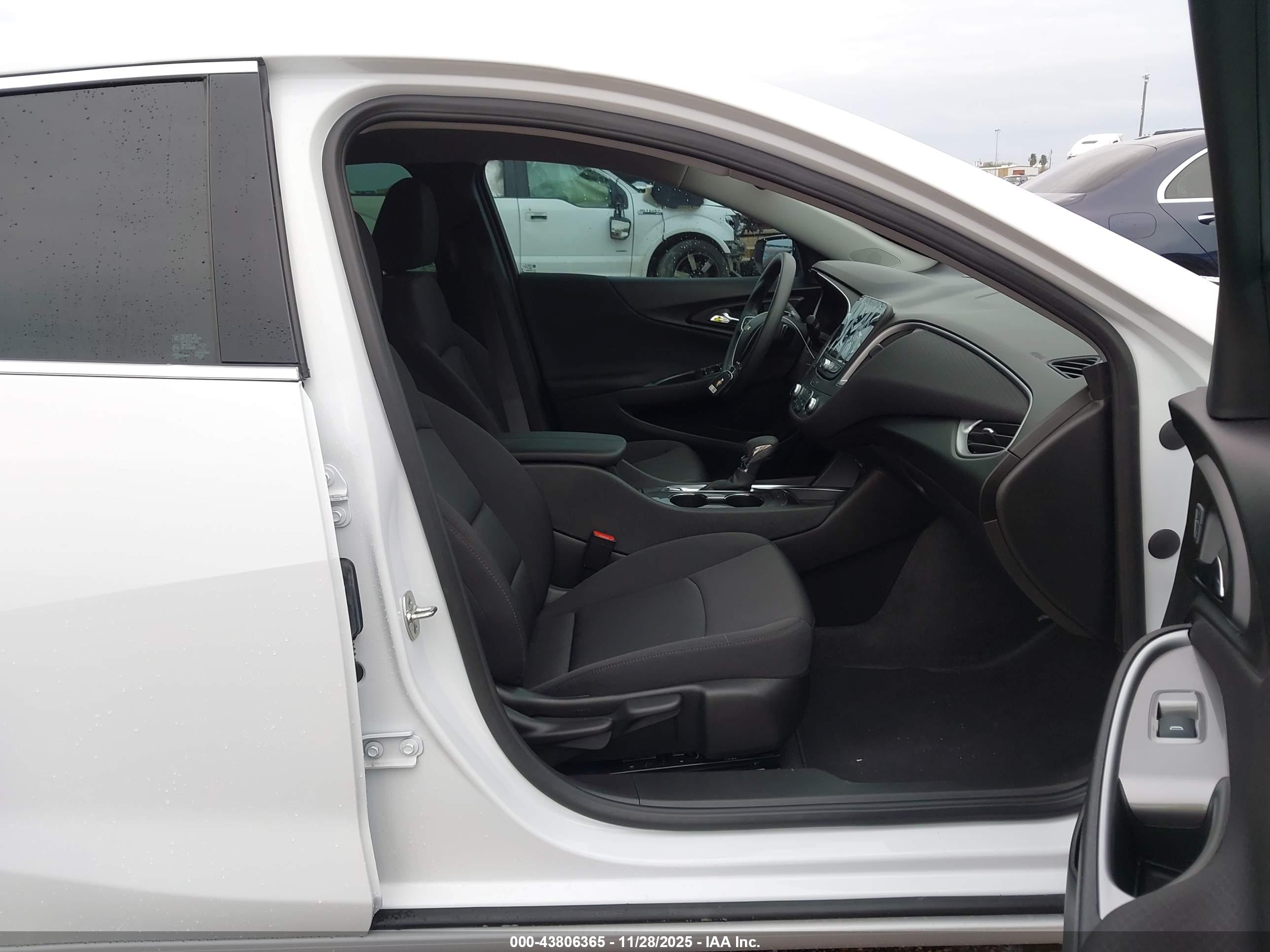 CHEVROLET MALIBU image 5