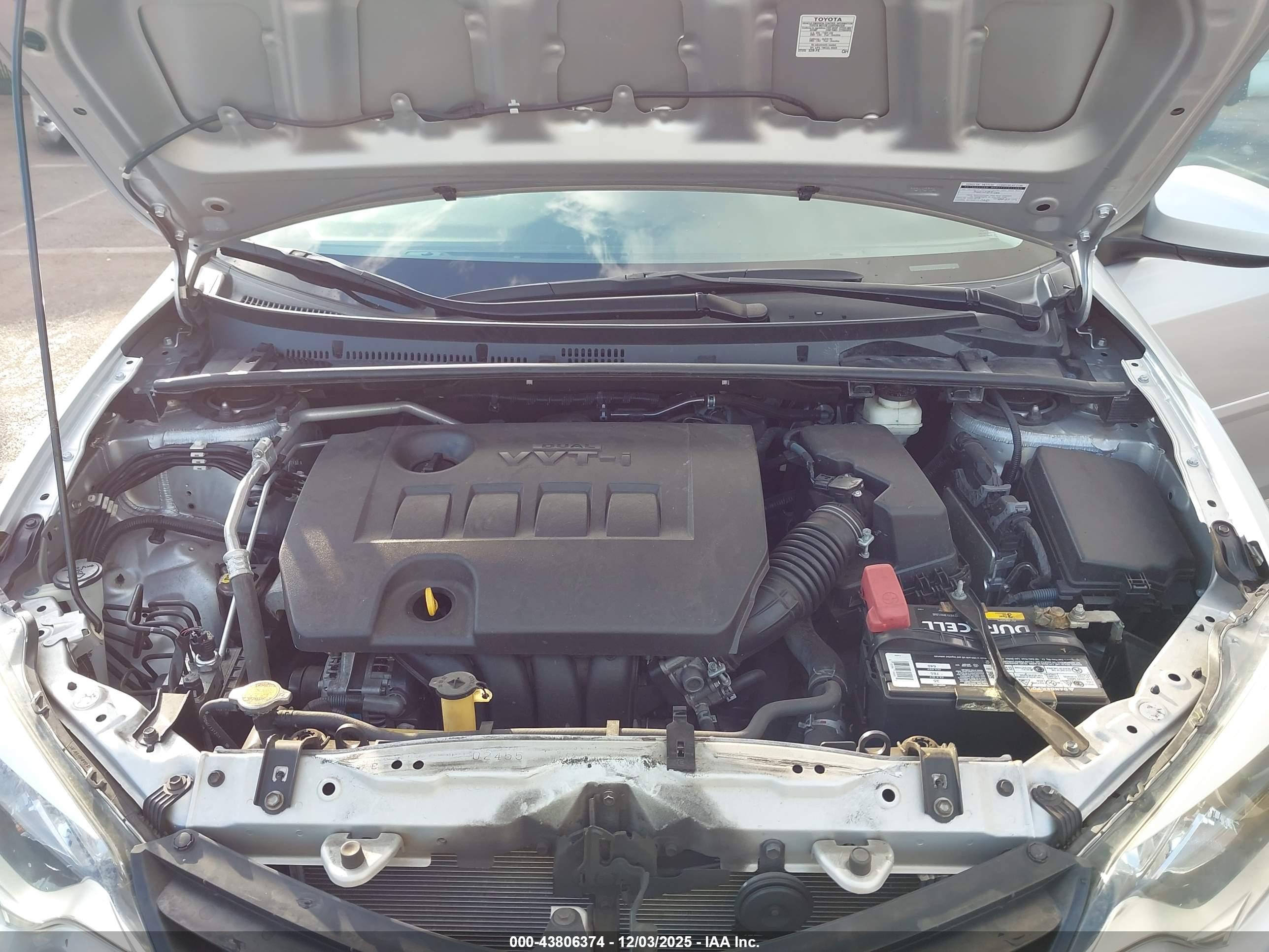 TOYOTA COROLLA image 10