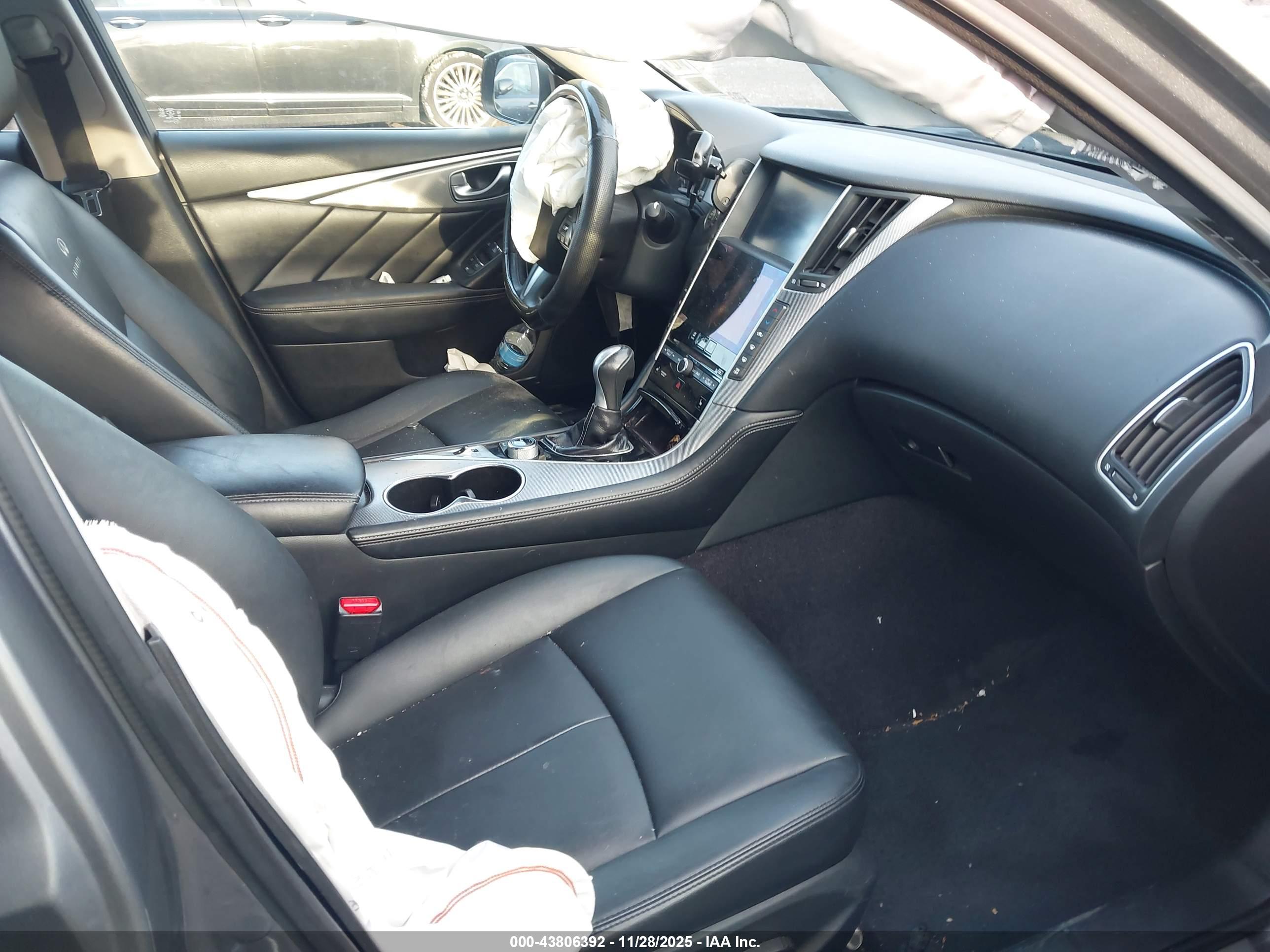INFINITI Q50 image 5