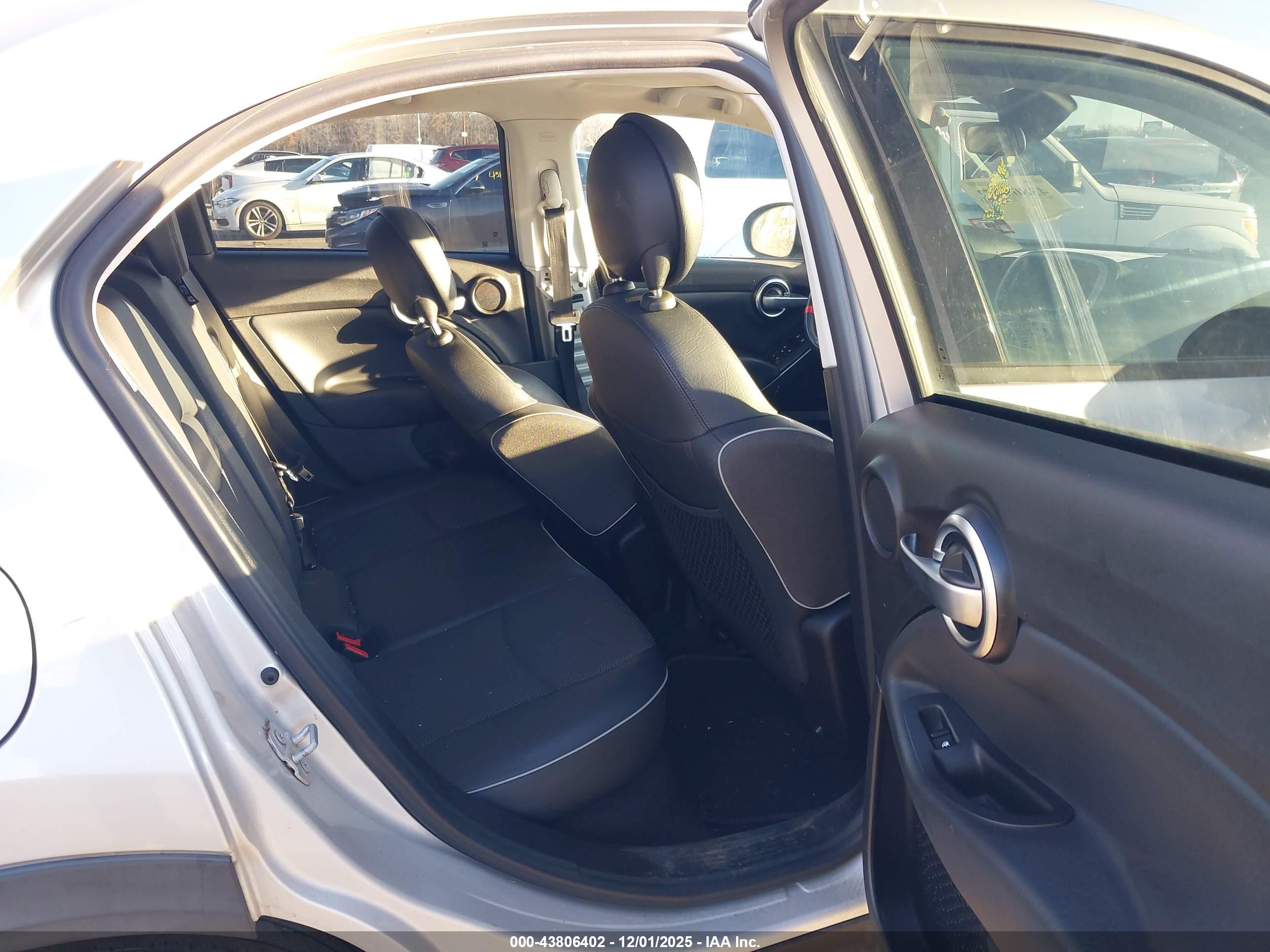 FIAT 500X image 8