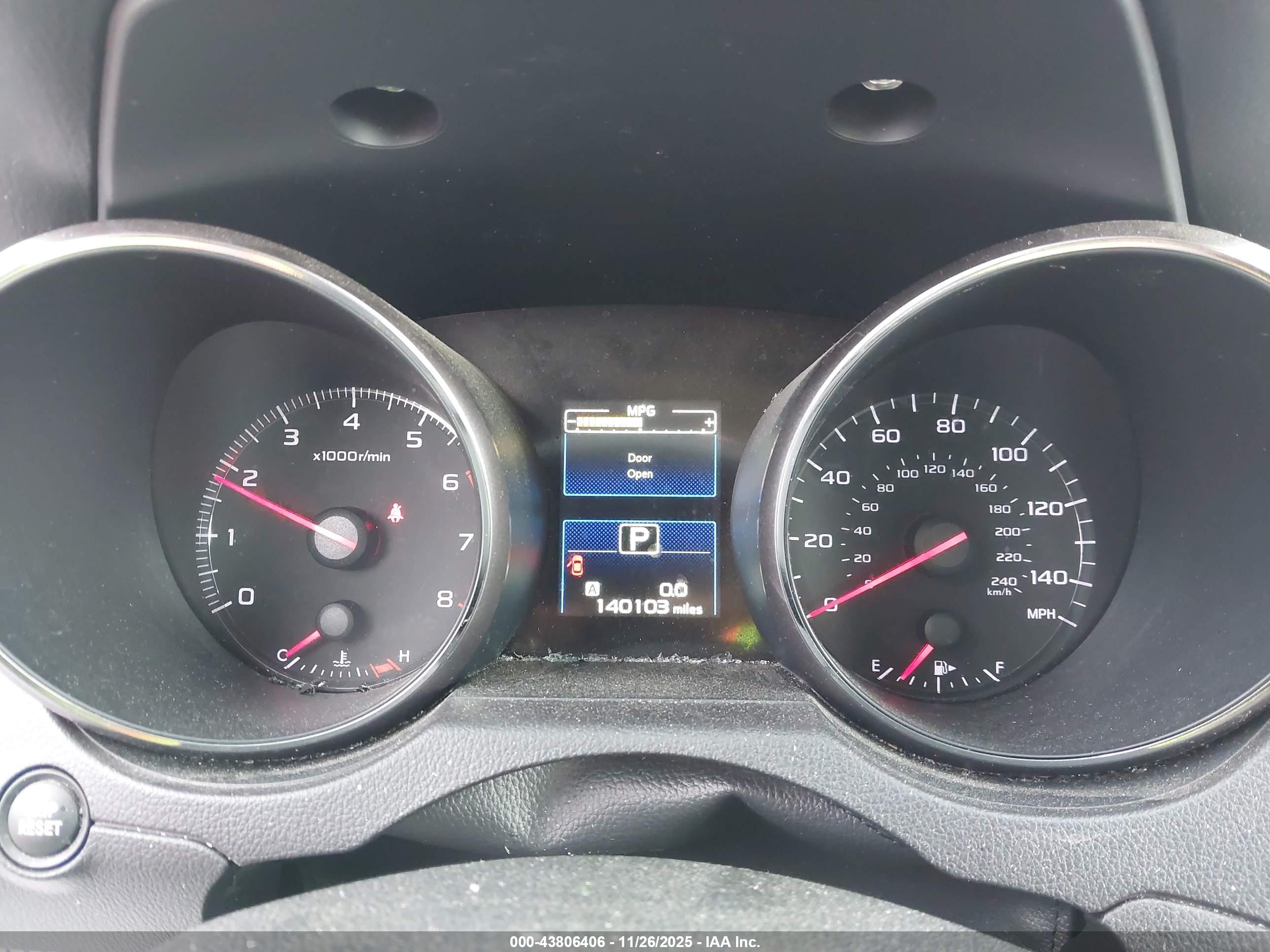SUBARU OUTBACK image 7