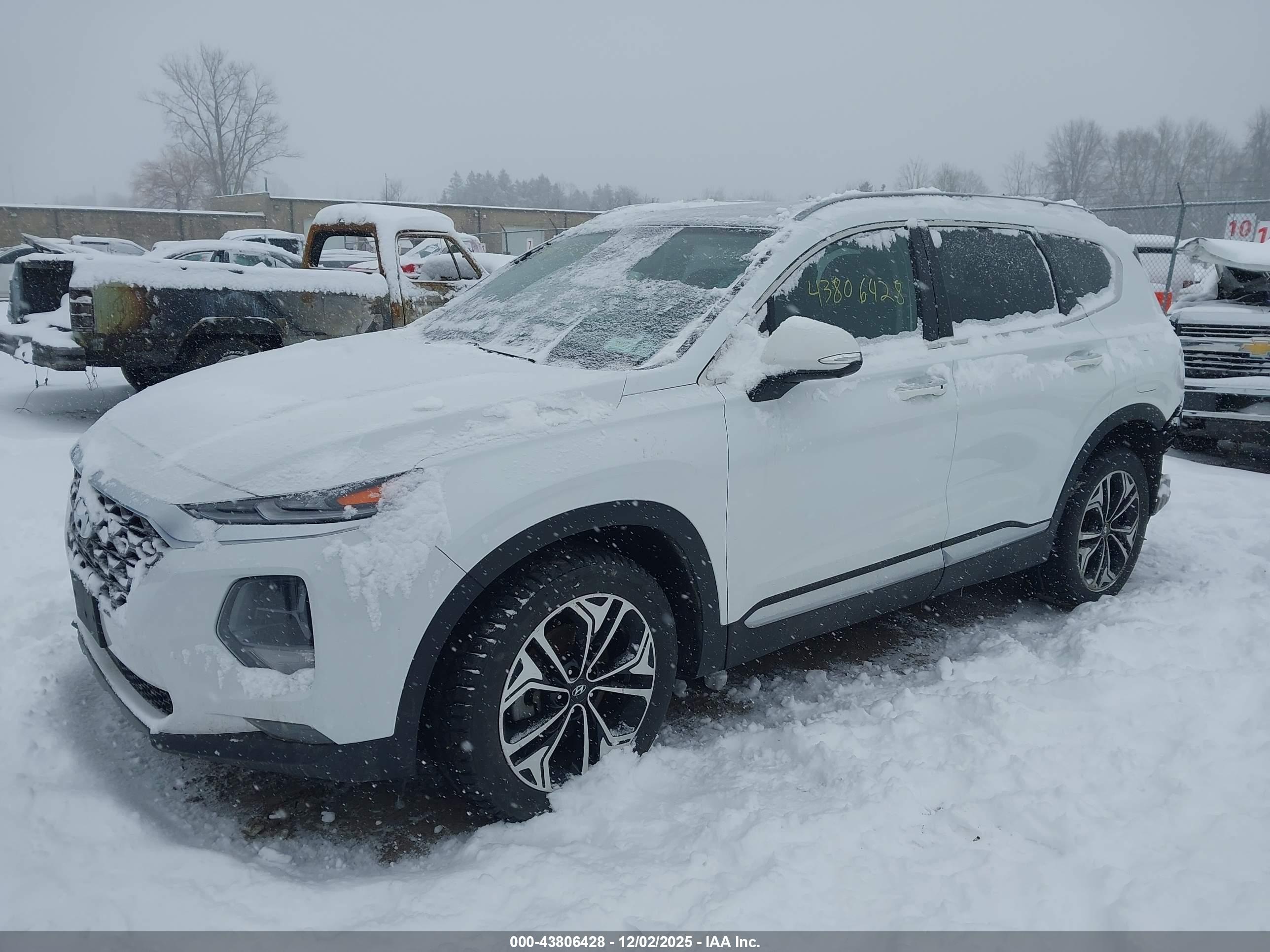 HYUNDAI SANTA image 2