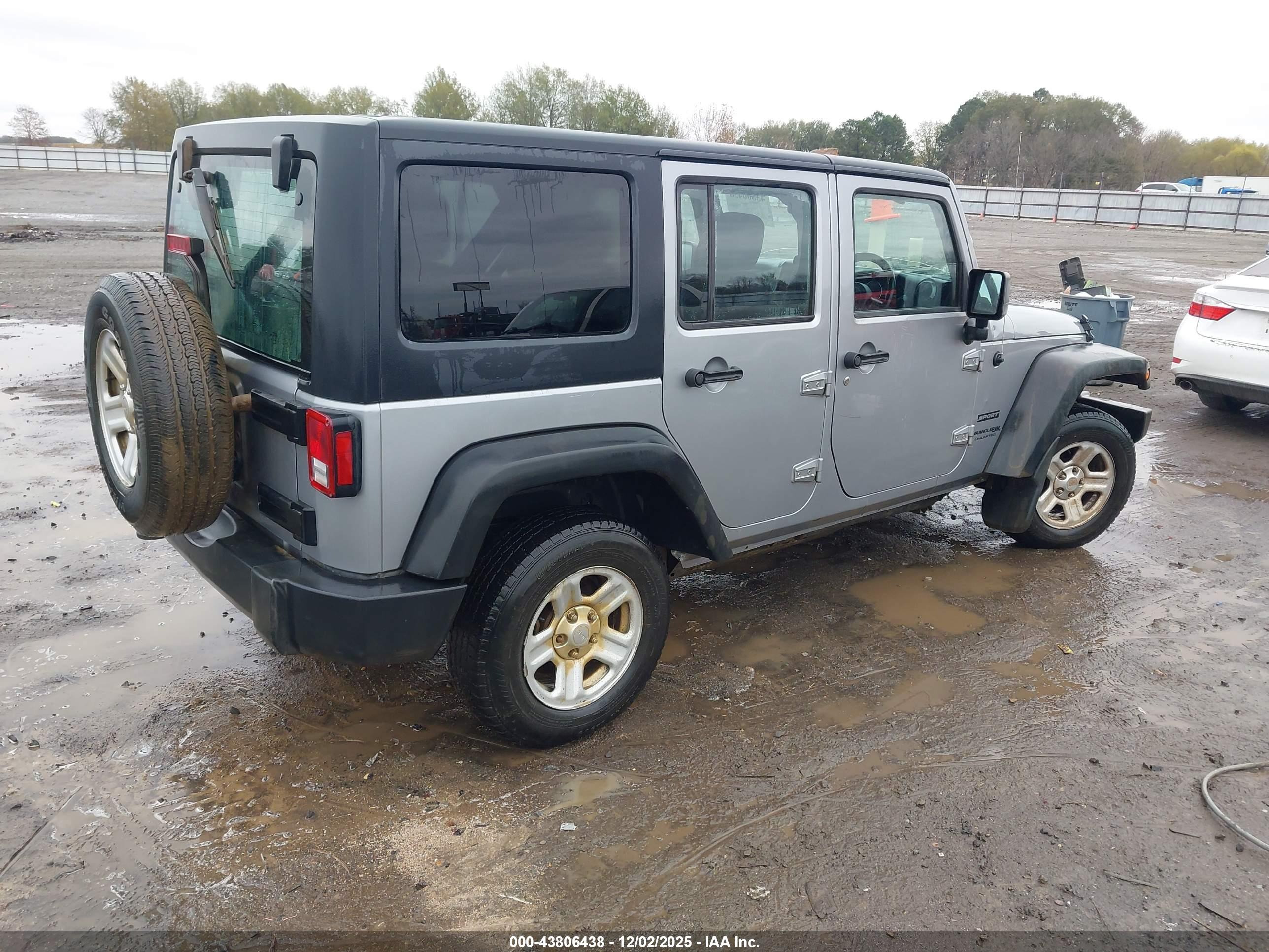 JEEP WRANGLER image 4