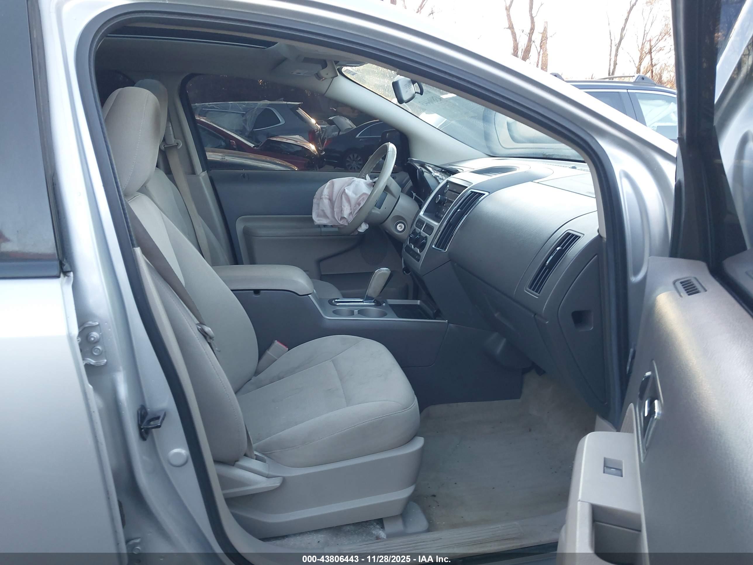 FORD EDGE image 5