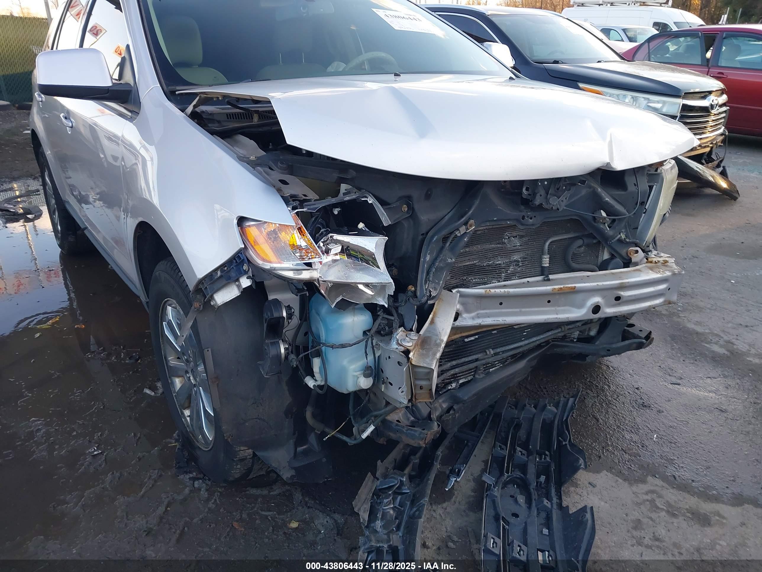 FORD EDGE image 6
