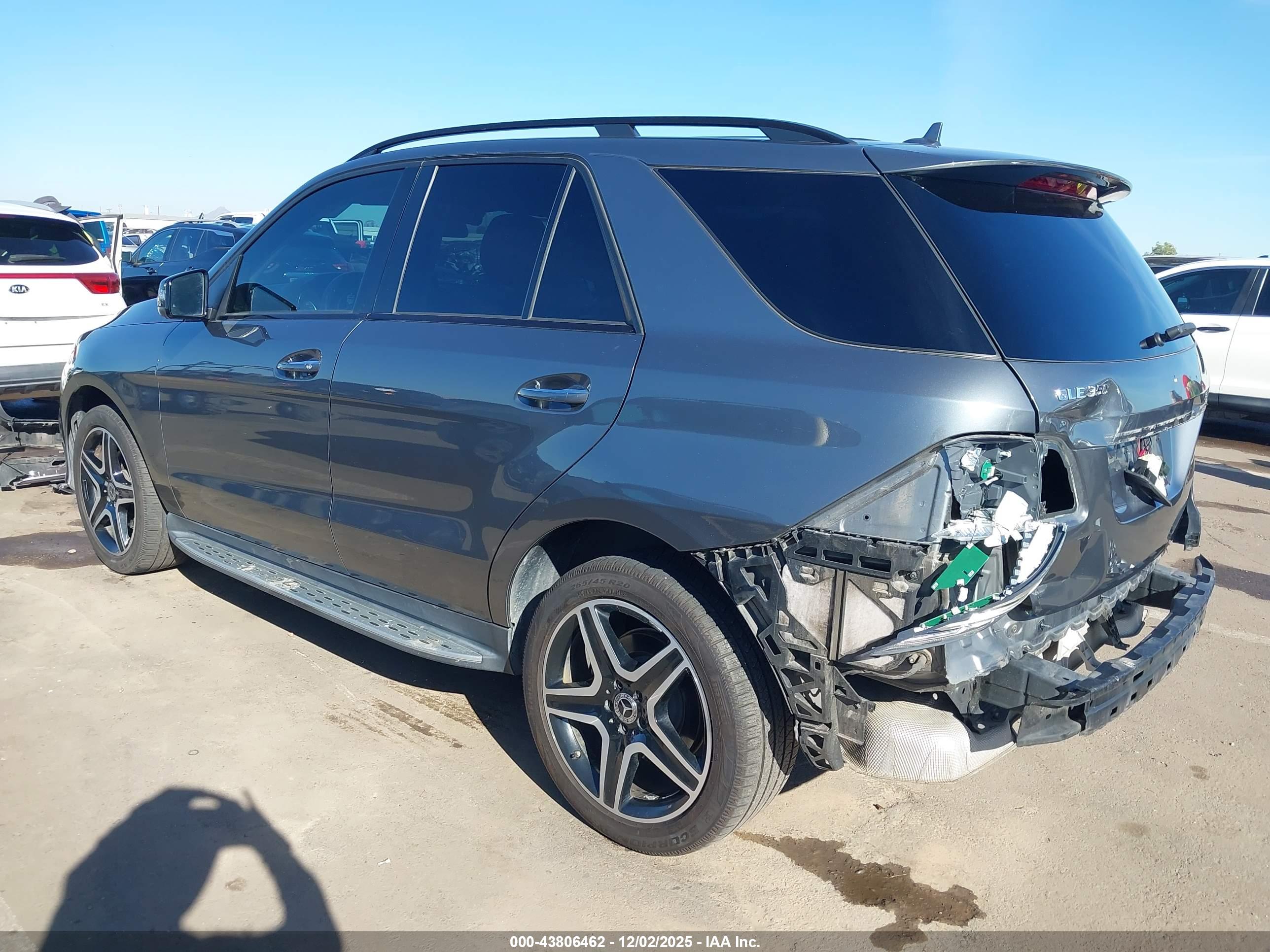 MERCEDES-BENZ GLE image 3