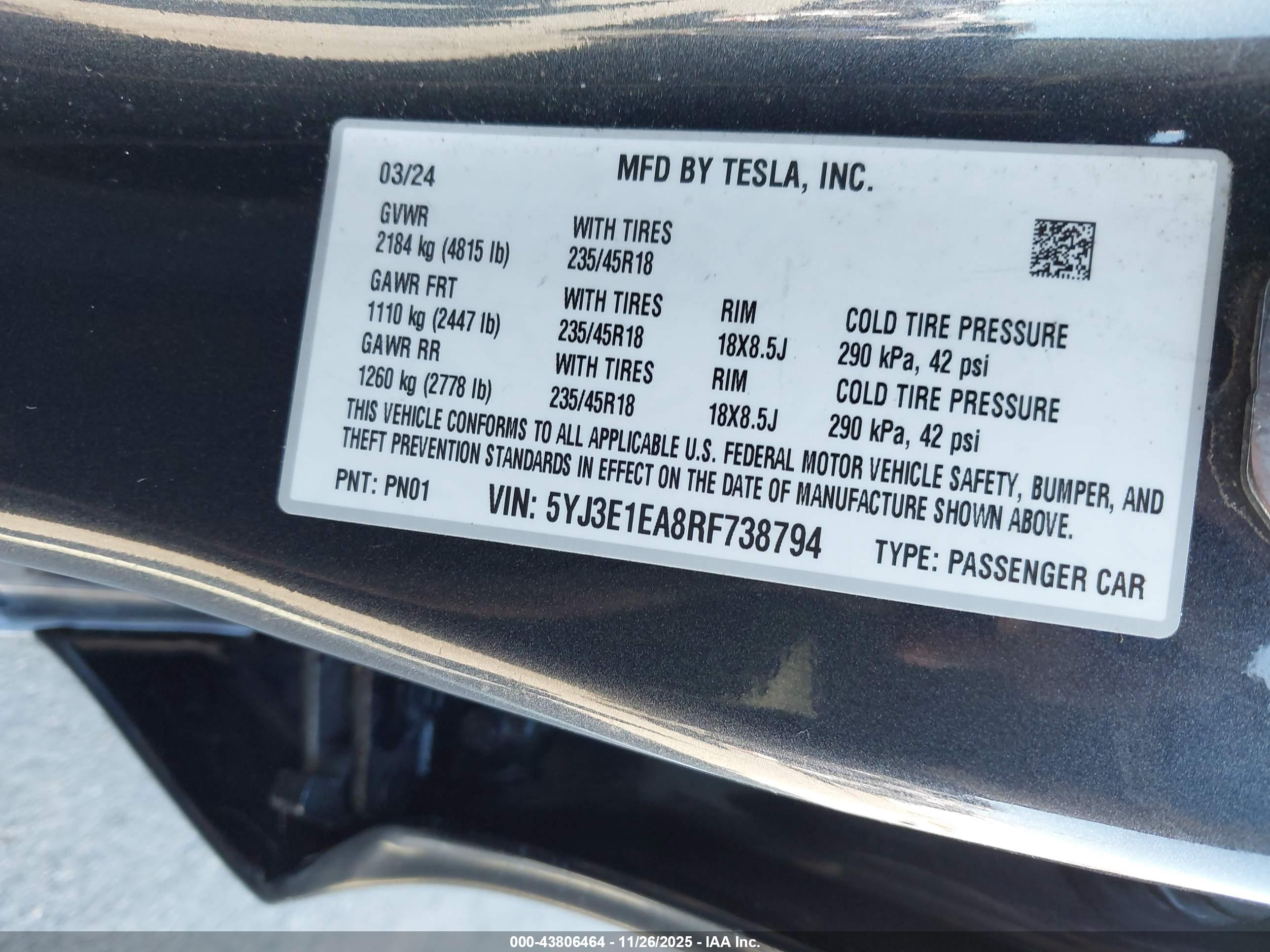 TESLA MODEL image 9
