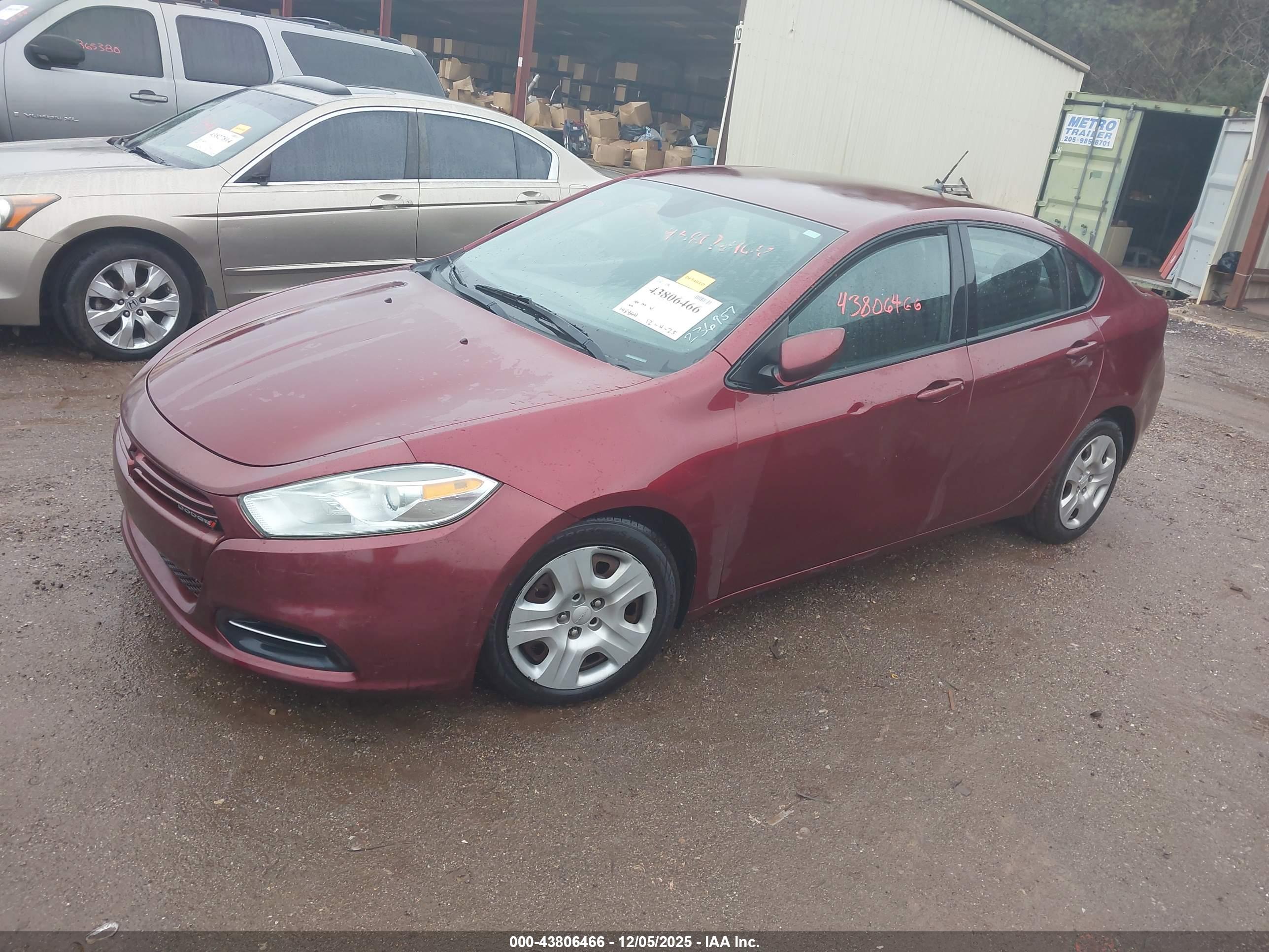 DODGE DART image 2