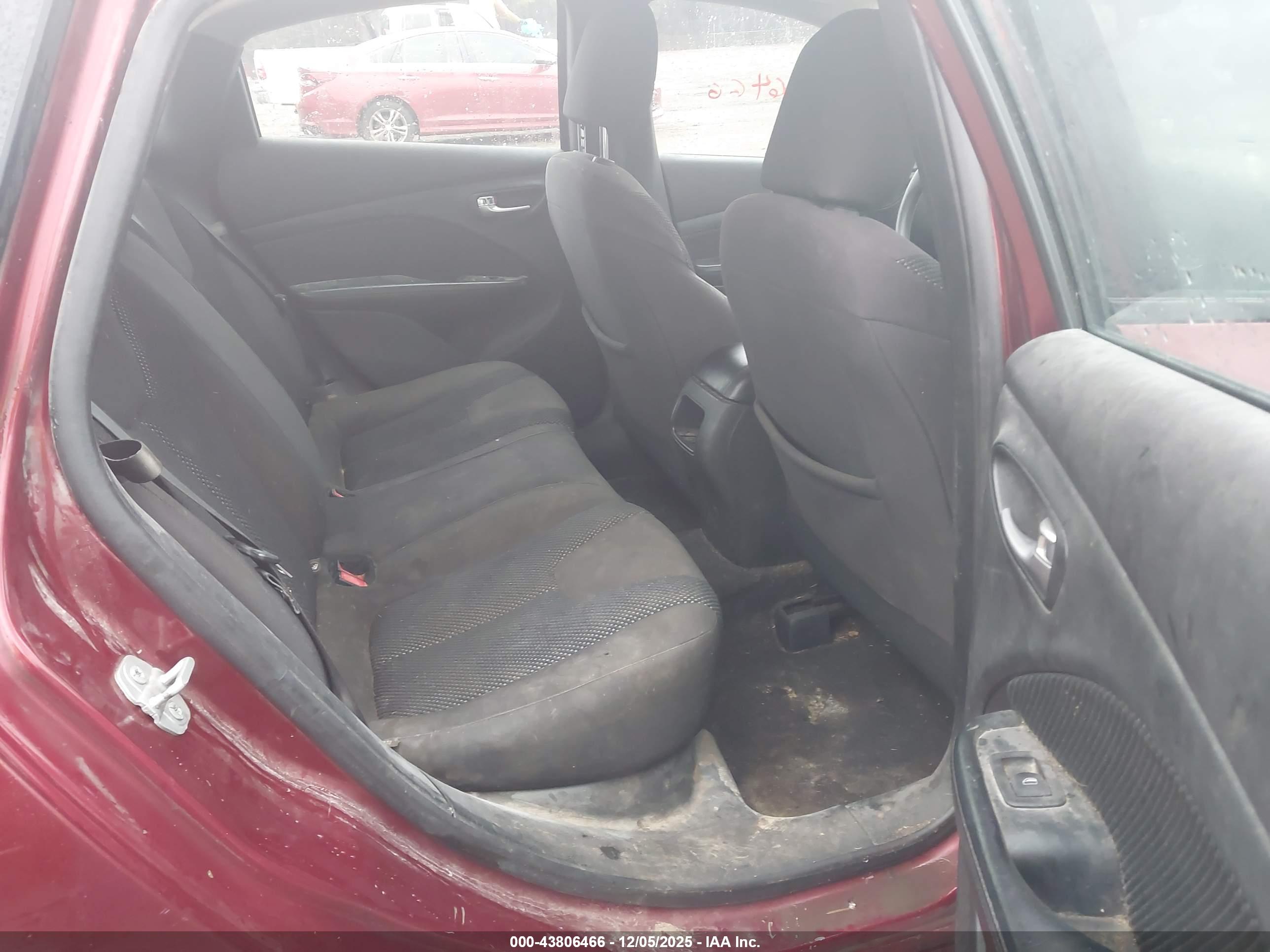 DODGE DART image 8