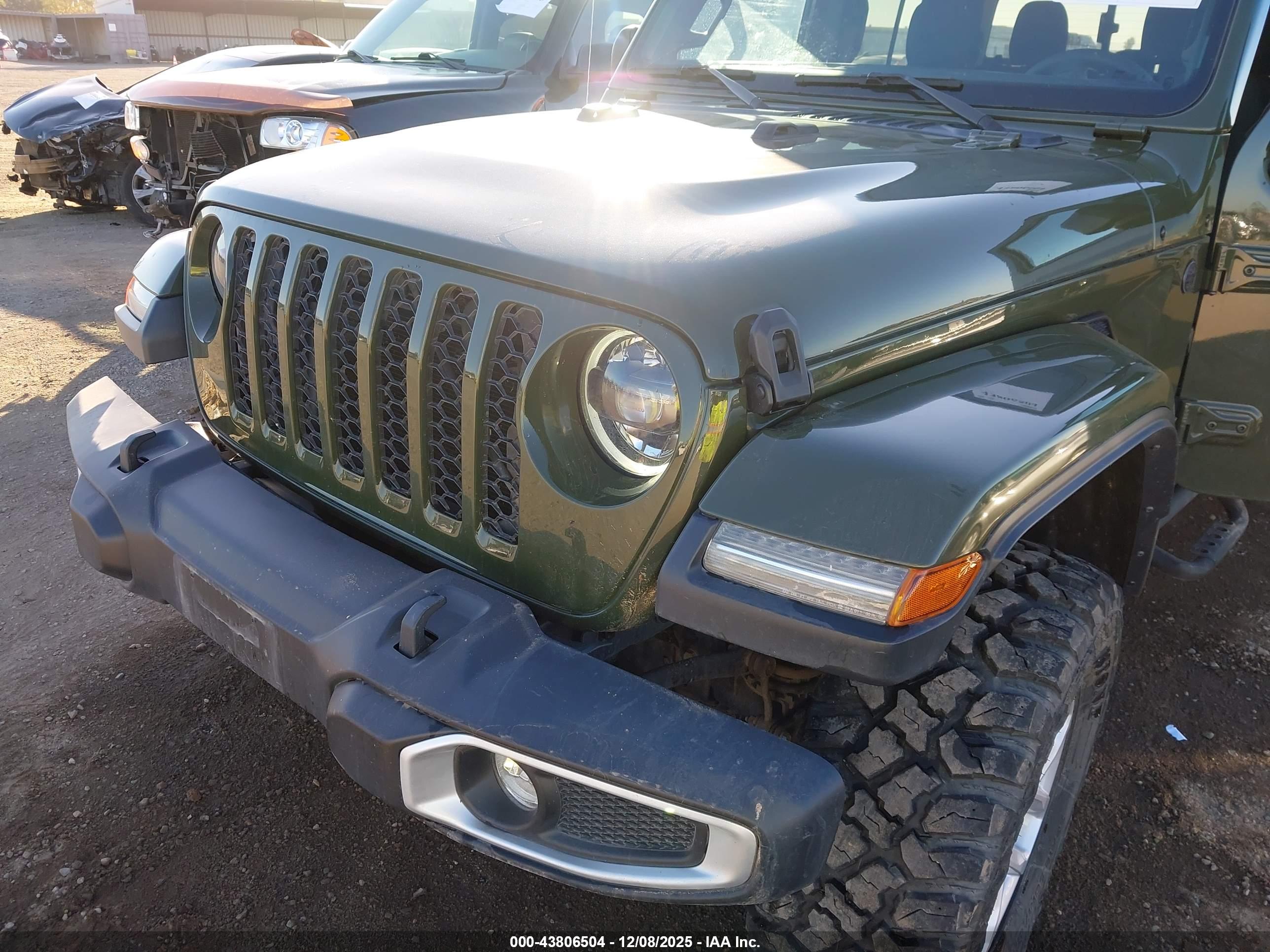 JEEP GLADIATOR image 6